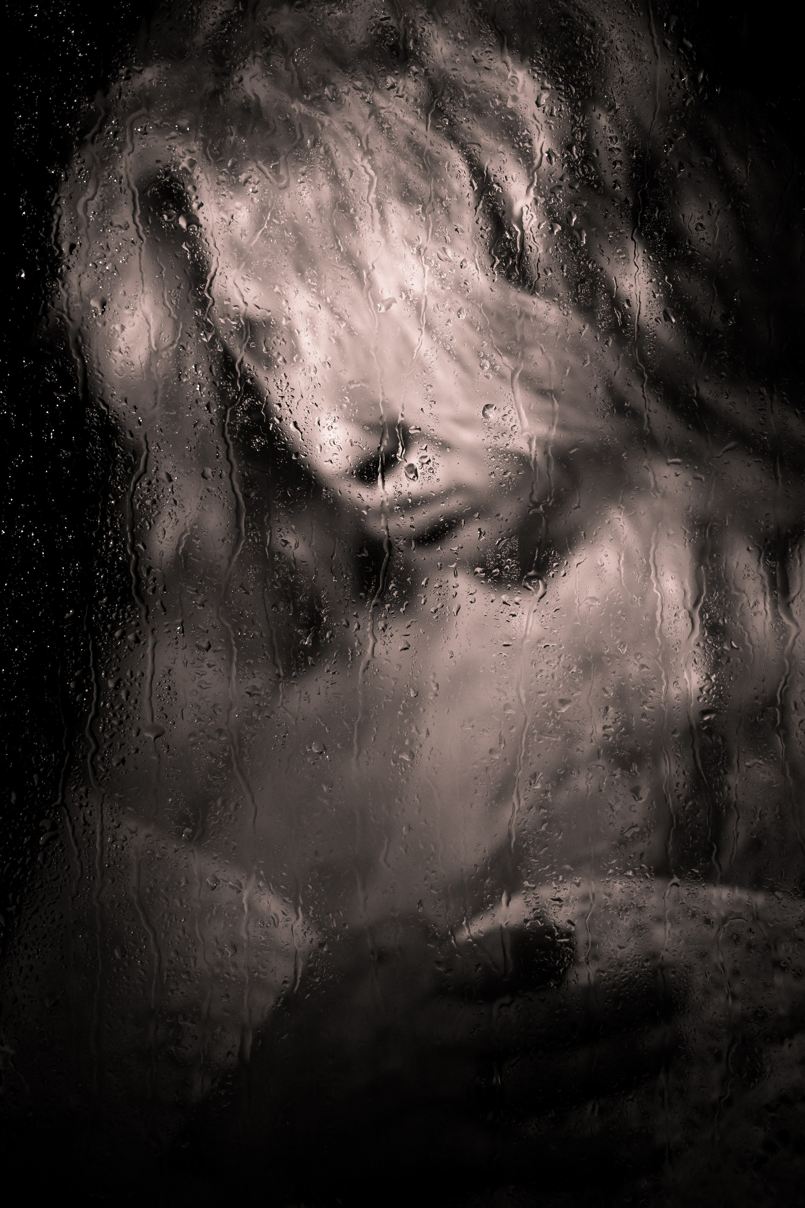 За стеклом. Фотограф Натали Кошевая _ Днепр, Подгородное