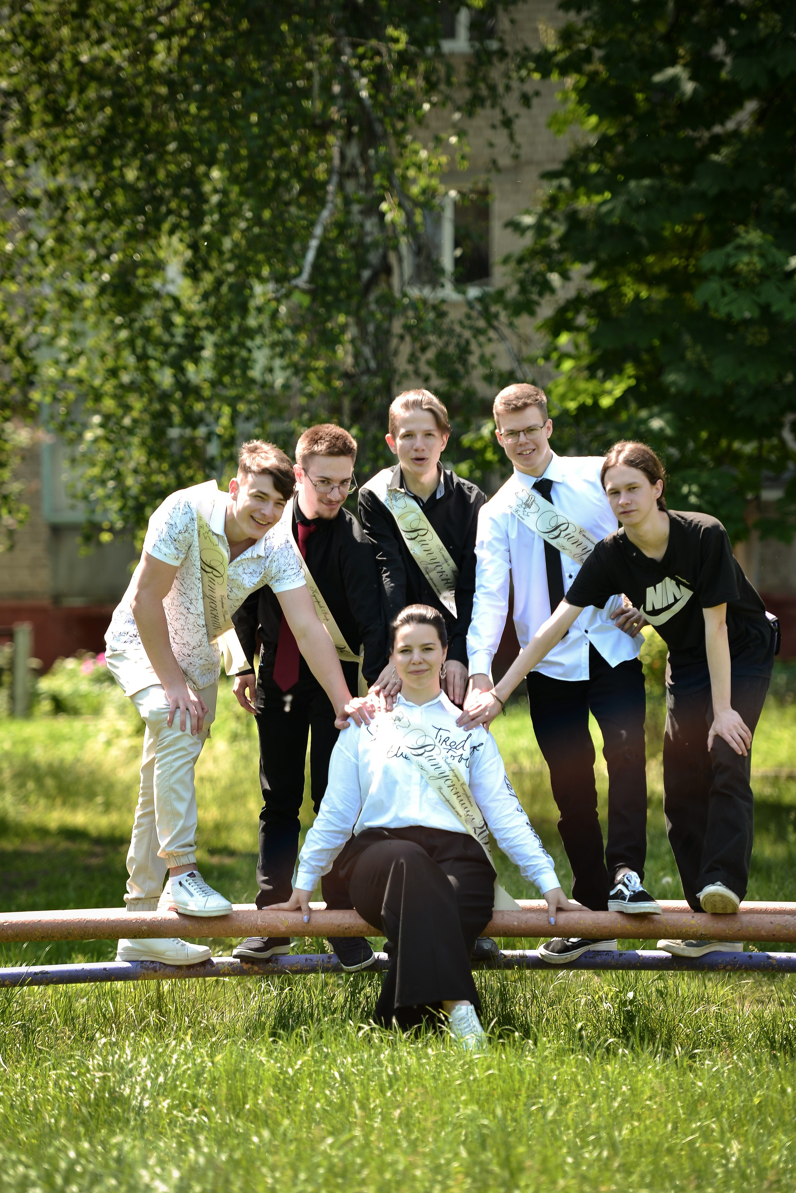 Последний звонок 11 класс_2023. Фотограф Натали Кошевая _ Днепр, Подгородное