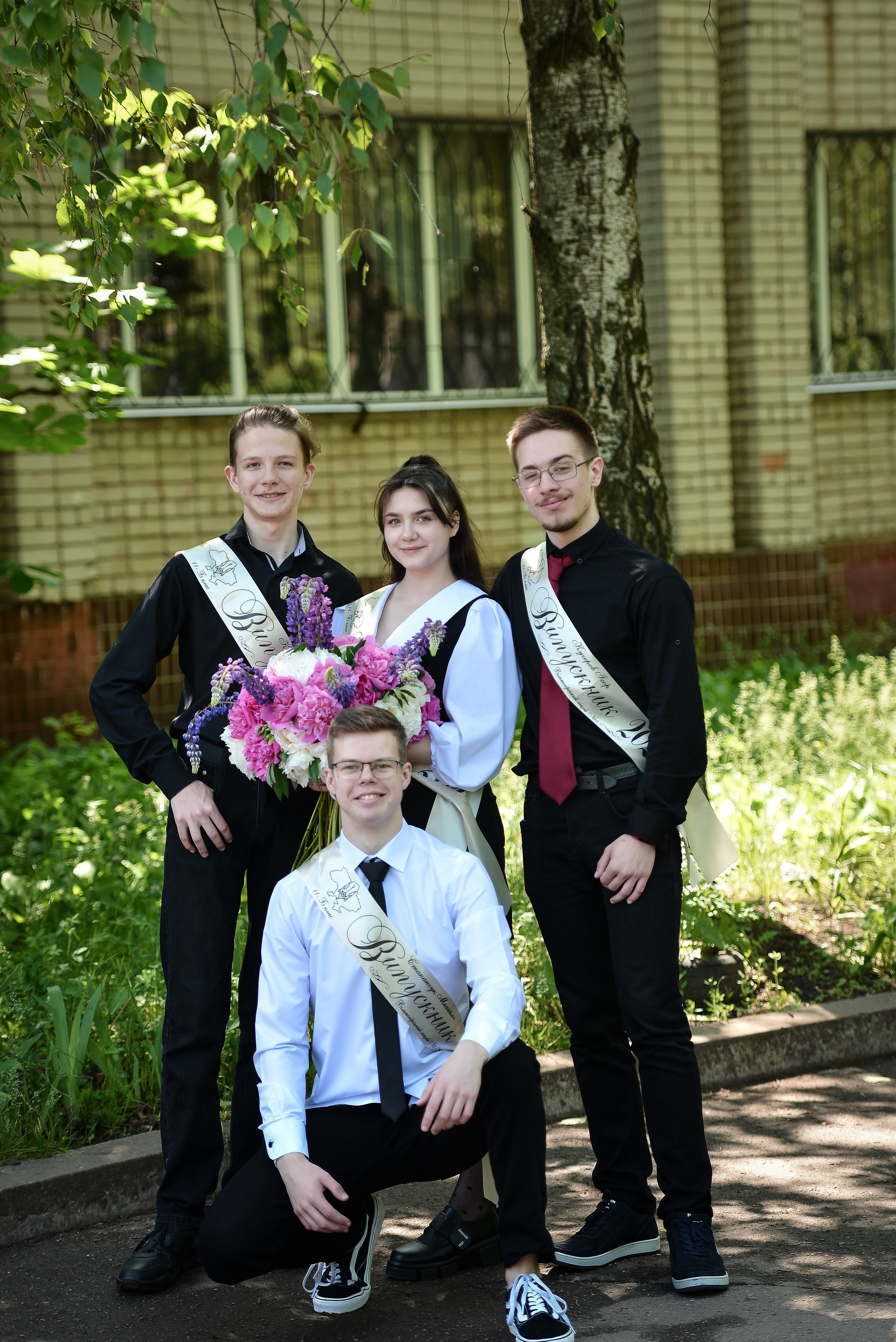 Последний звонок 11 класс_2023. Фотограф Натали Кошевая _ Днепр, Подгородное