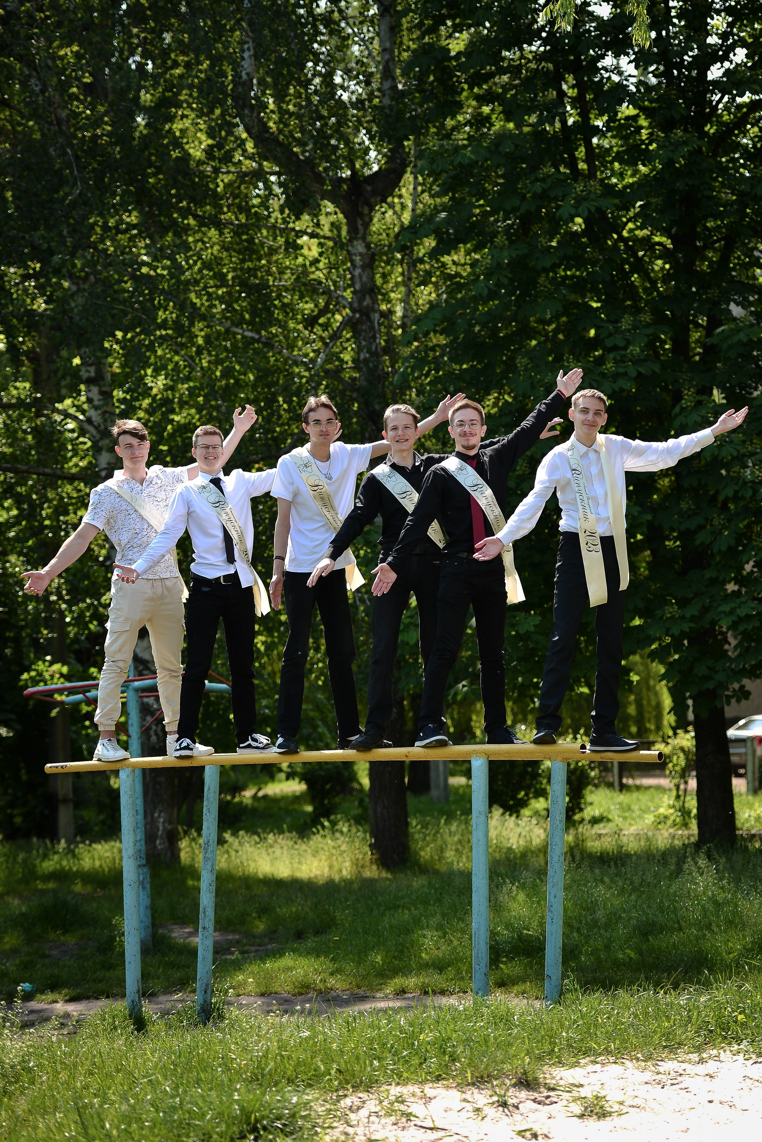 Последний звонок 11 класс_2023. Фотограф Натали Кошевая _ Днепр, Подгородное