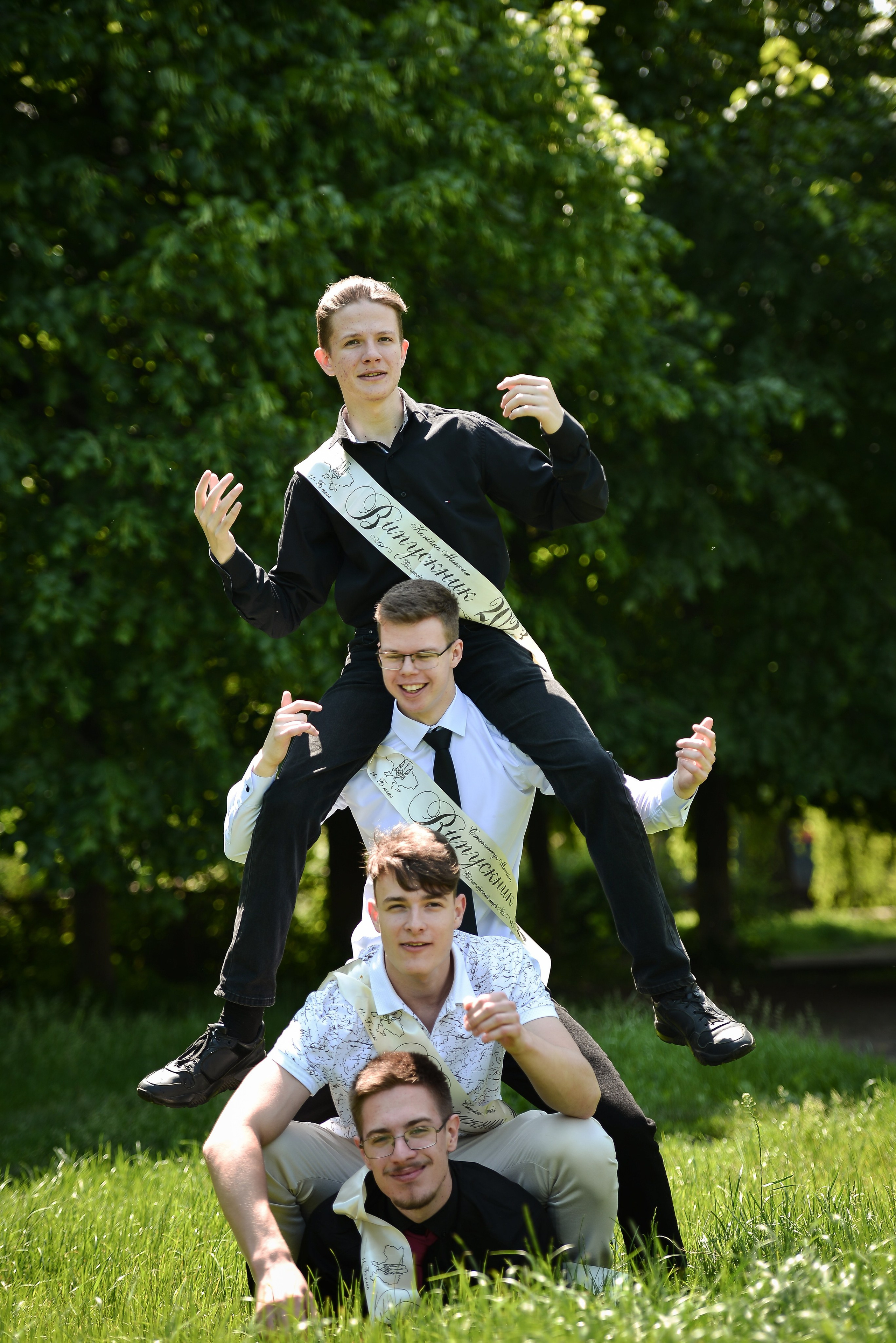 Последний звонок 11 класс_2023. Фотограф Натали Кошевая _ Днепр, Подгородное