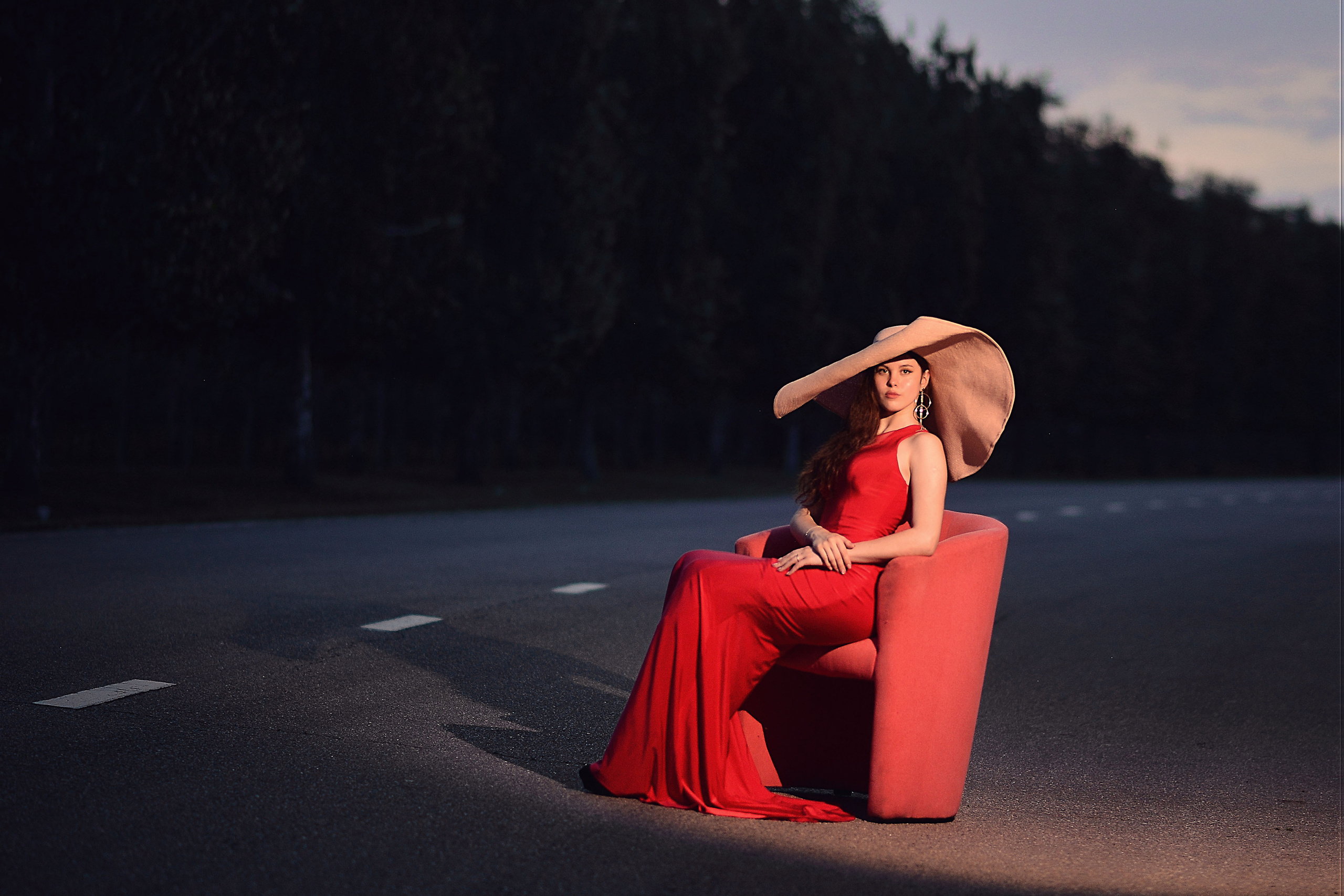 Прекрасная незнакомка в красном. Фотограф Натали Кошевая _ Днепр, Подгородное