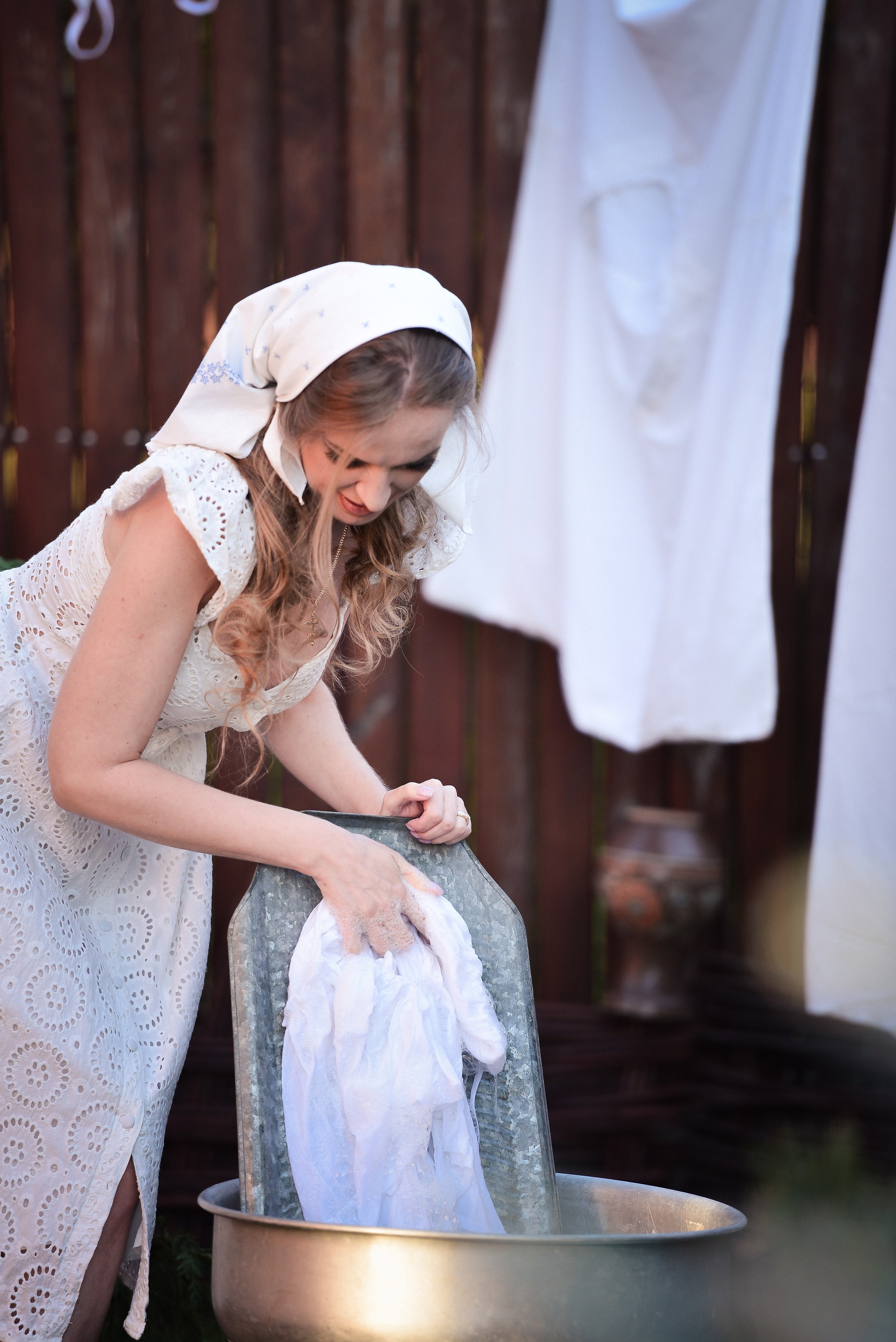 Стирка в саду. Фотограф Натали Кошевая _ Днепр, Подгородное