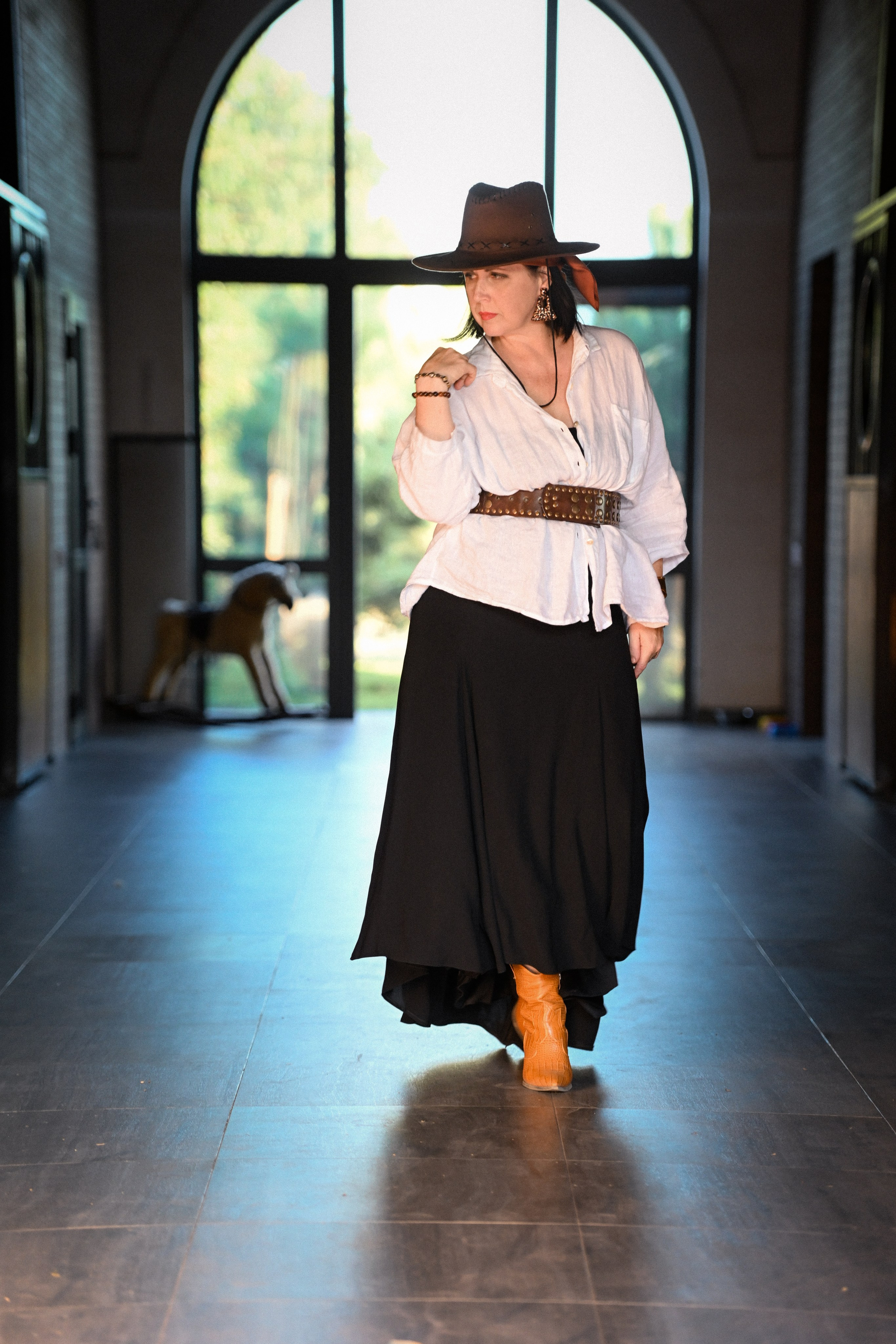 В Конюшне. Фотограф Натали Кошевая _ Днепр, Подгородное