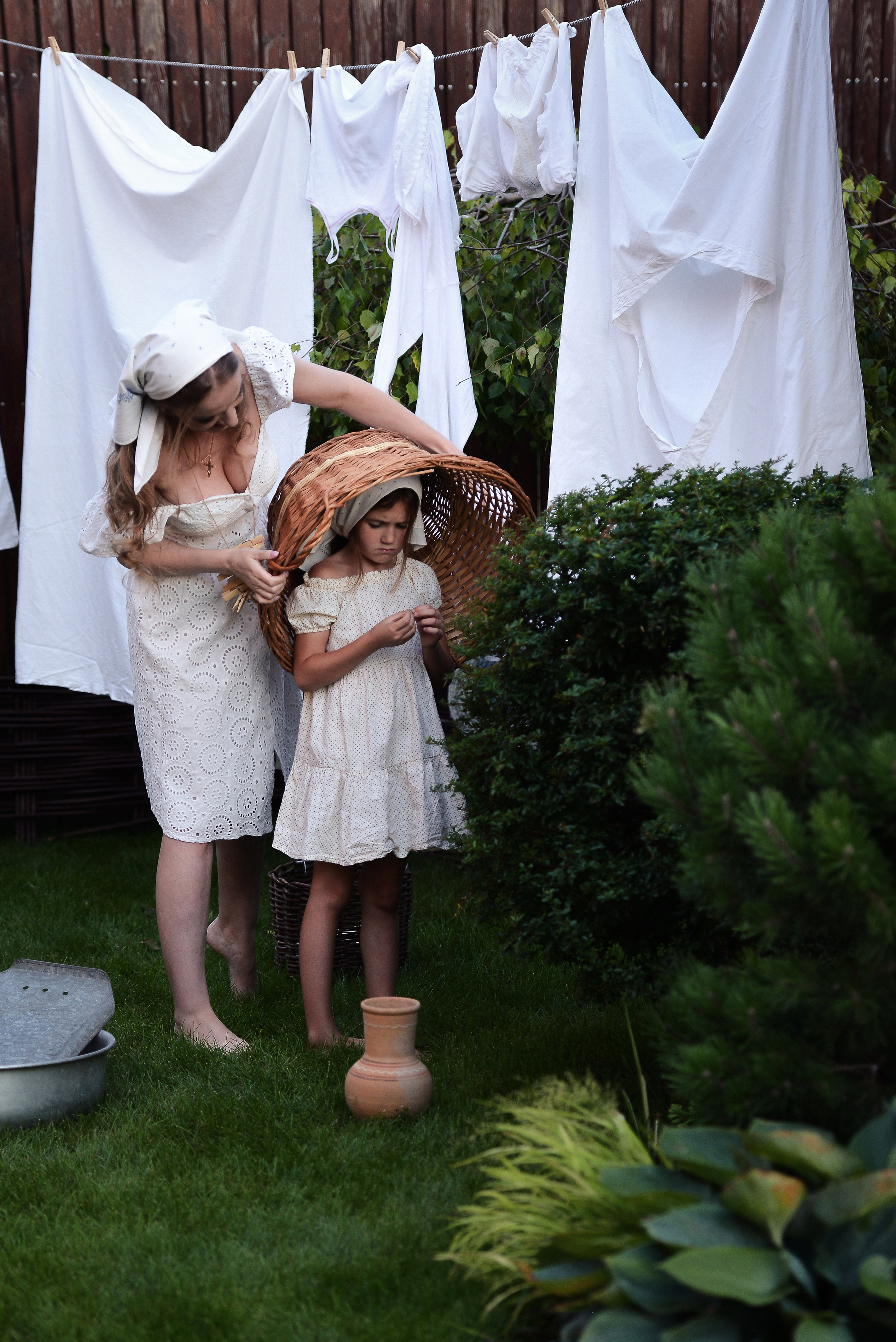 Стирка в саду. Фотограф Натали Кошевая _ Днепр, Подгородное