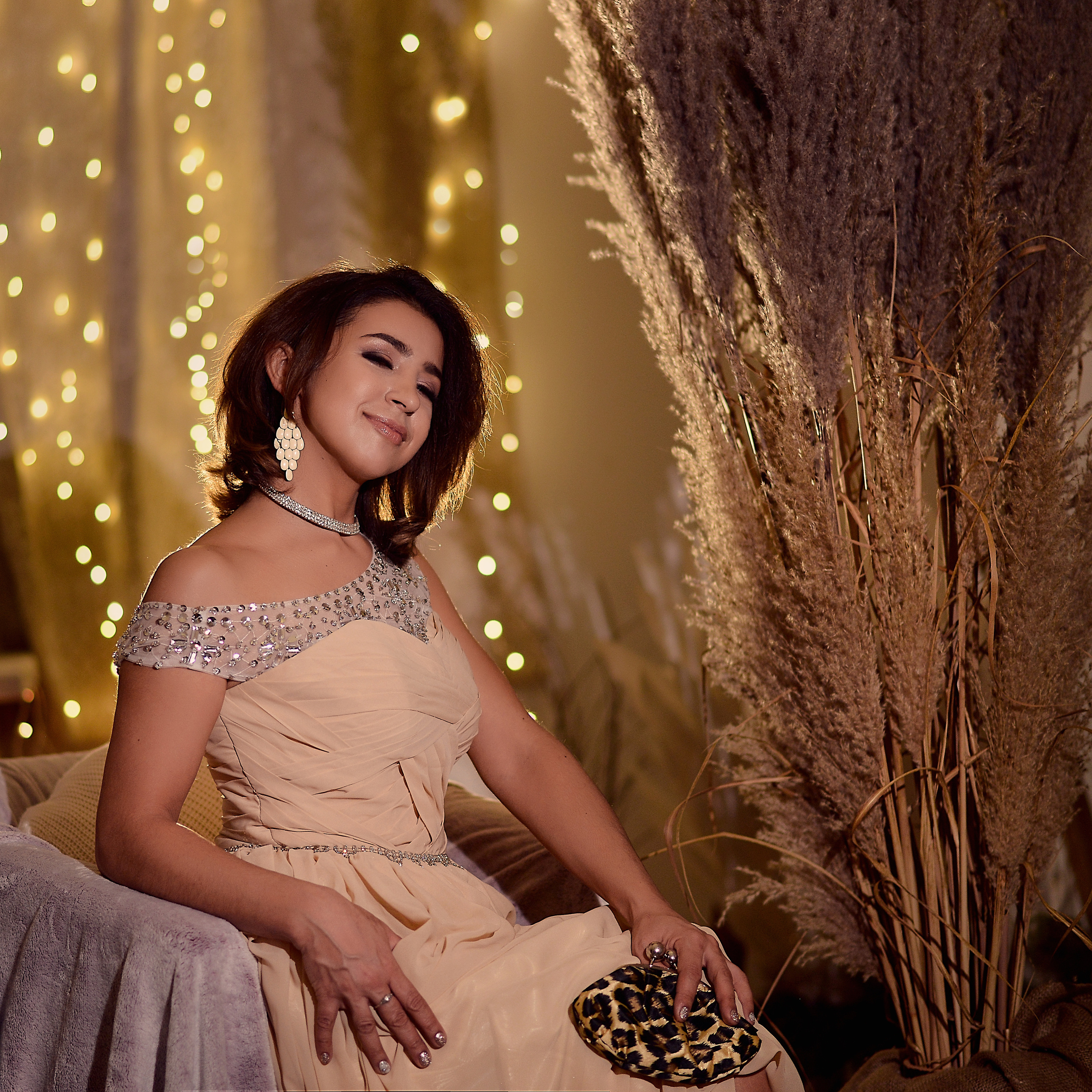 Новогодняя чувственная фотосъёмка нежной Викуси. Фотограф Натали Кошевая _ Днепр, Подгородное