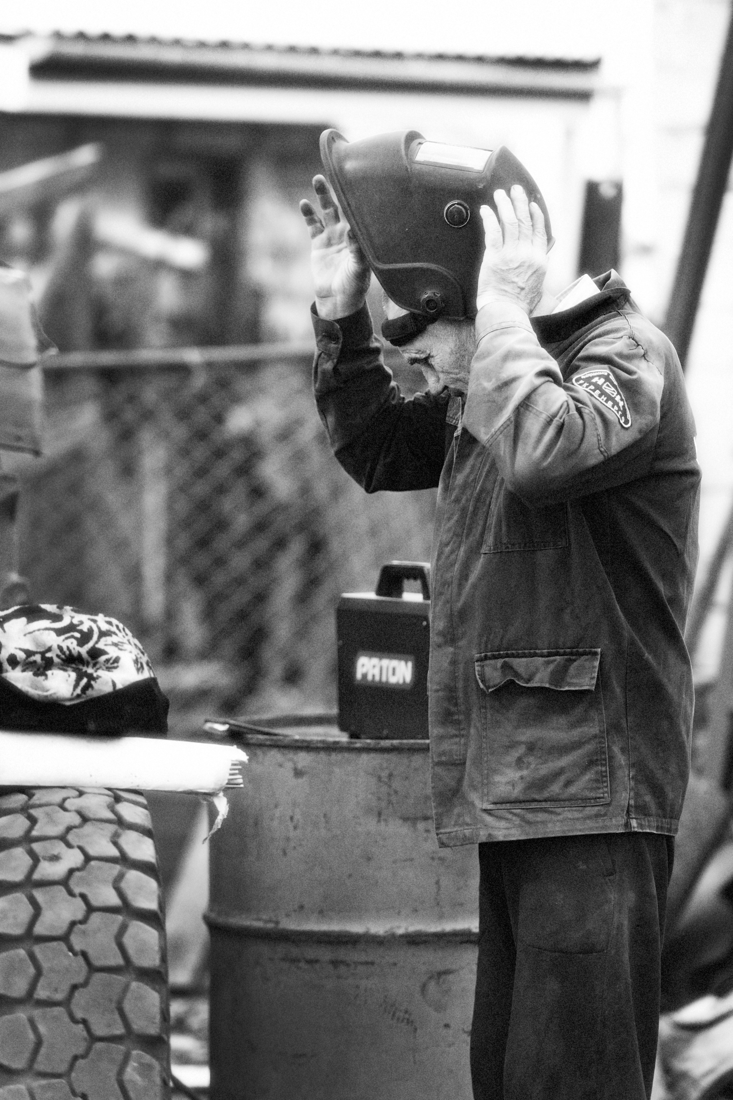 В процессе работы. Фотограф Натали Кошевая _ Днепр, Подгородное