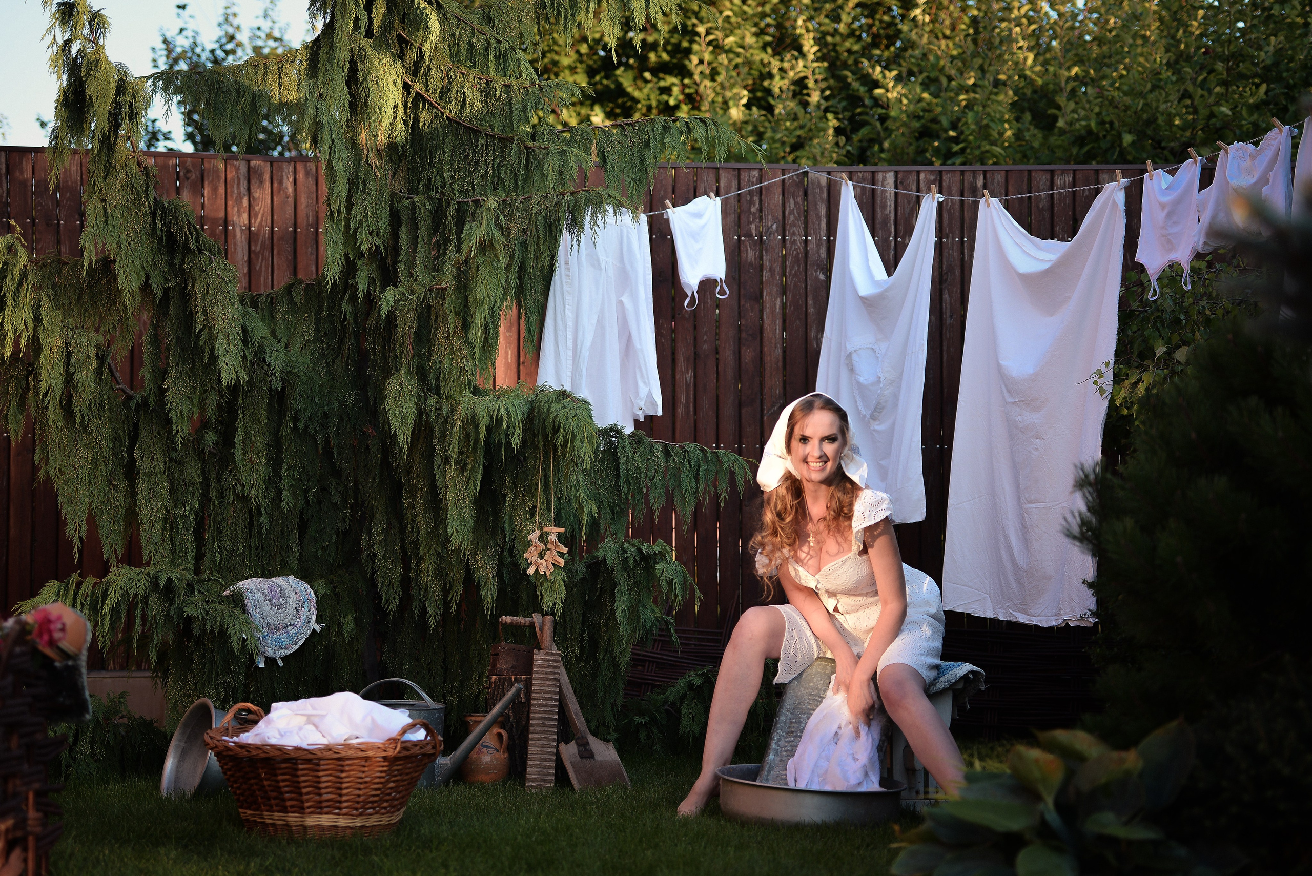 Стирка в саду. Фотограф Натали Кошевая _ Днепр, Подгородное