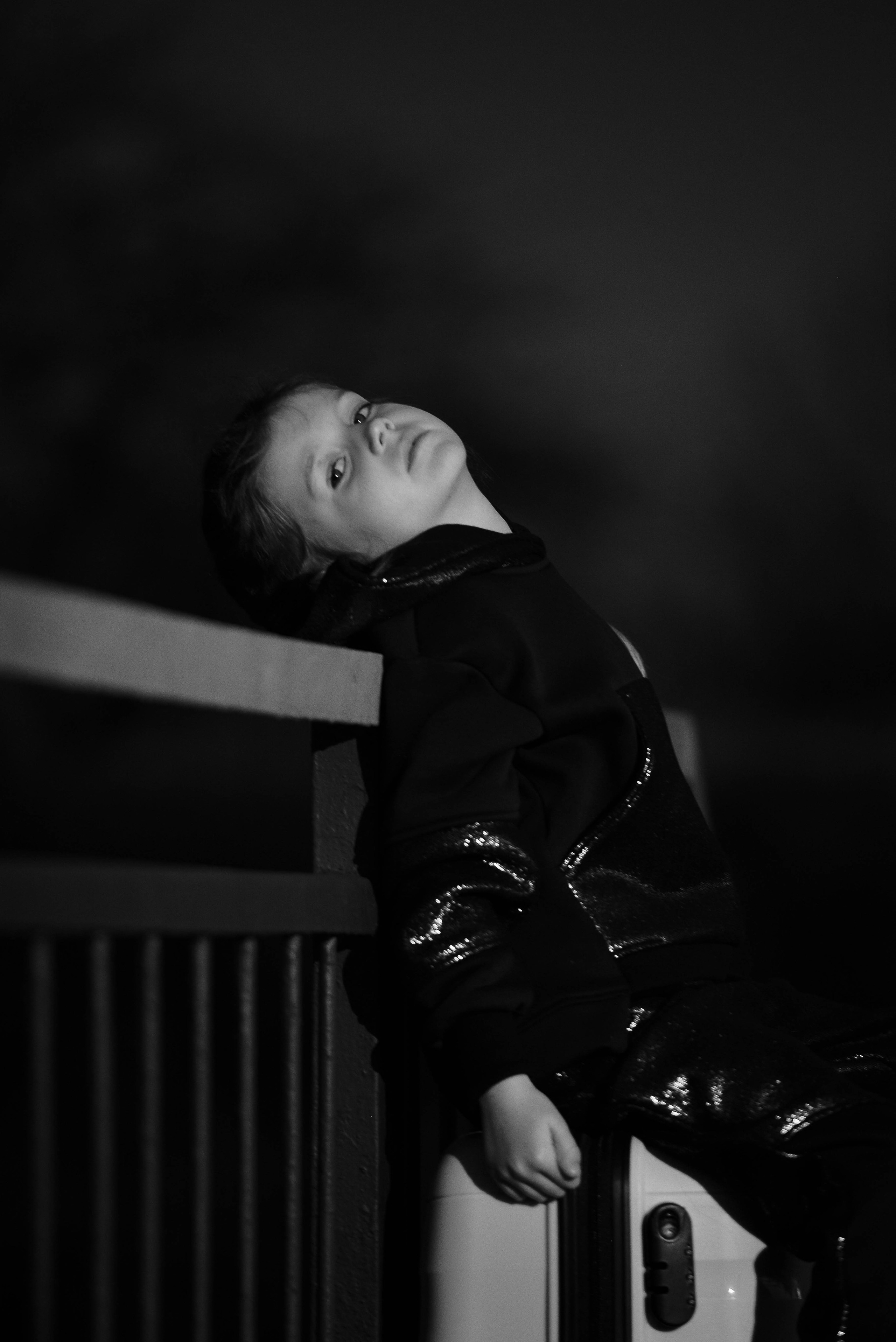 Жёлтый чемодан. Фотограф Натали Кошевая _ Днепр, Подгородное