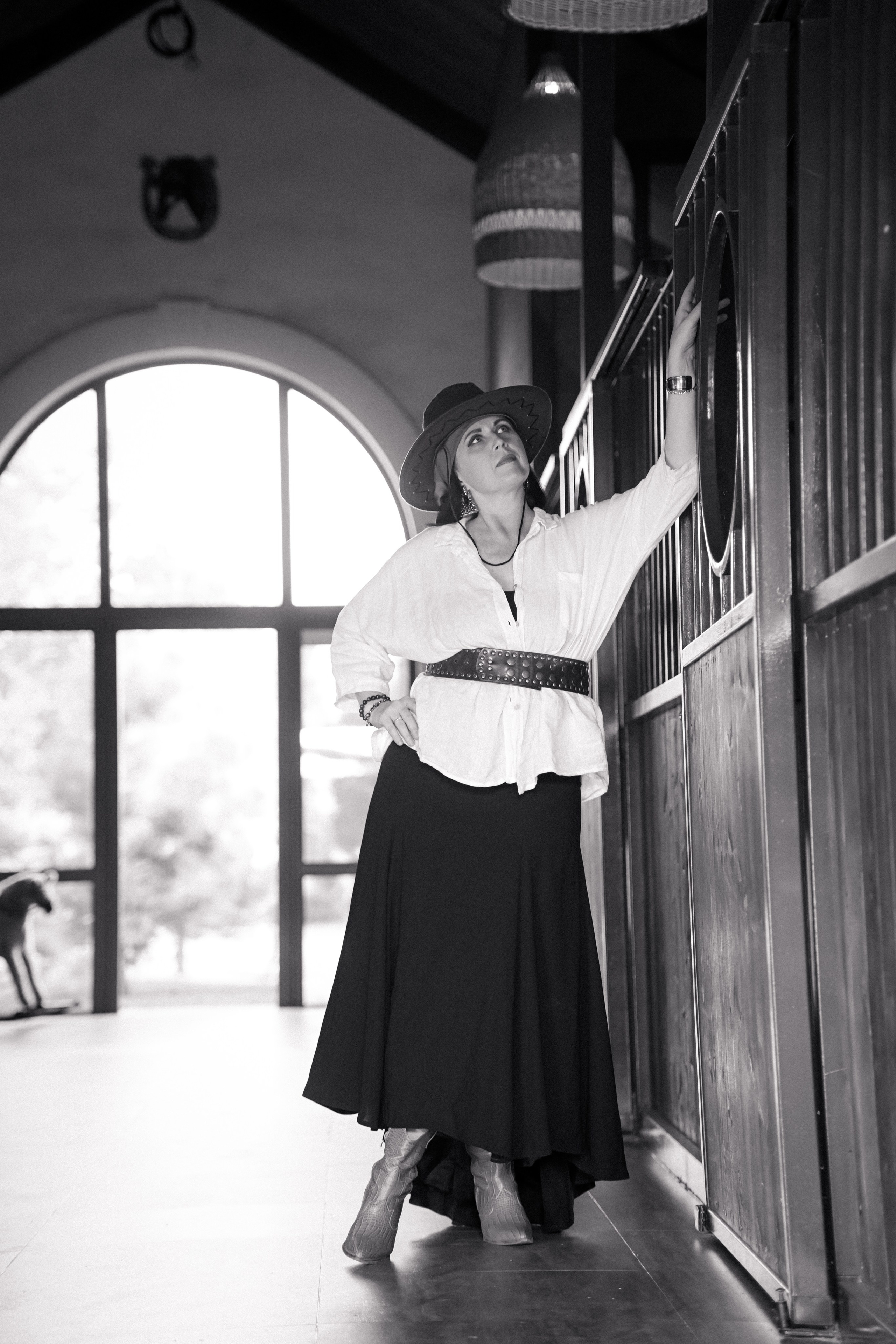 В Конюшне. Фотограф Натали Кошевая _ Днепр, Подгородное