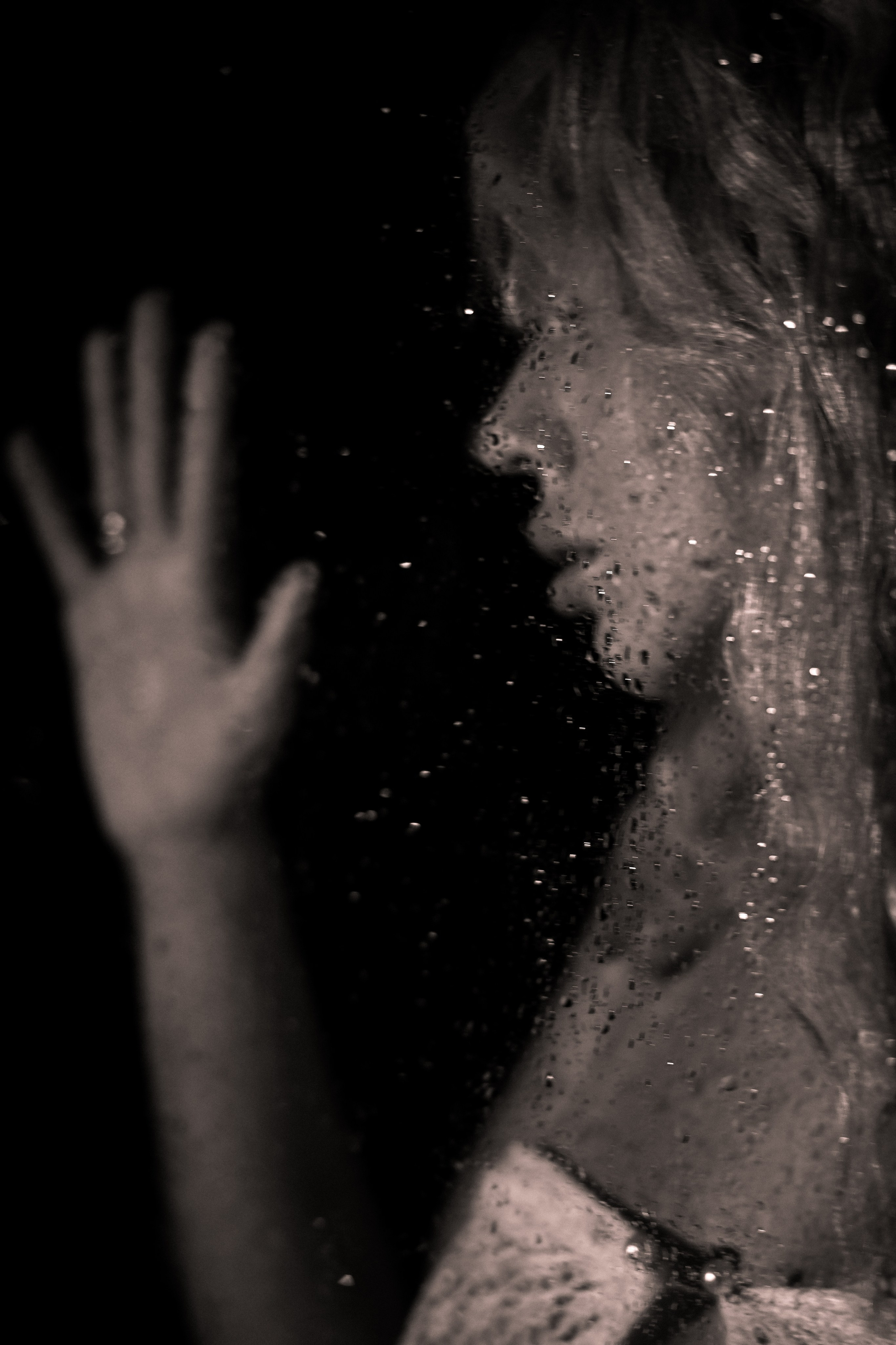 За стеклом. Фотограф Натали Кошевая _ Днепр, Подгородное