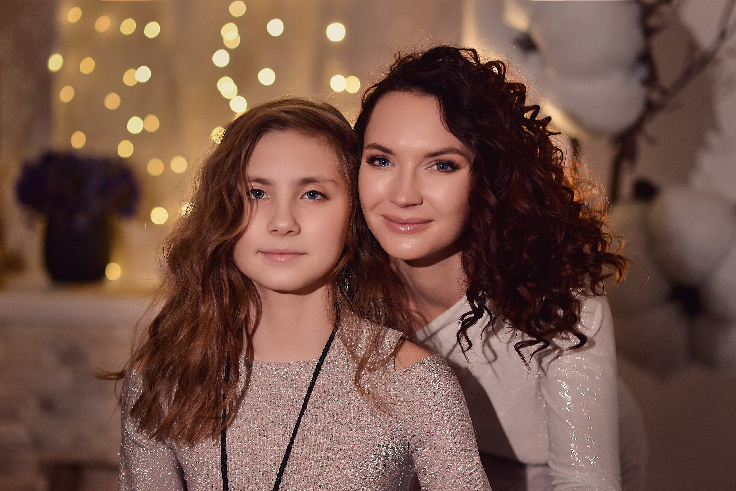 Новогодняя Леся и Даша. Фотограф Натали Кошевая _ Днепр, Подгородное