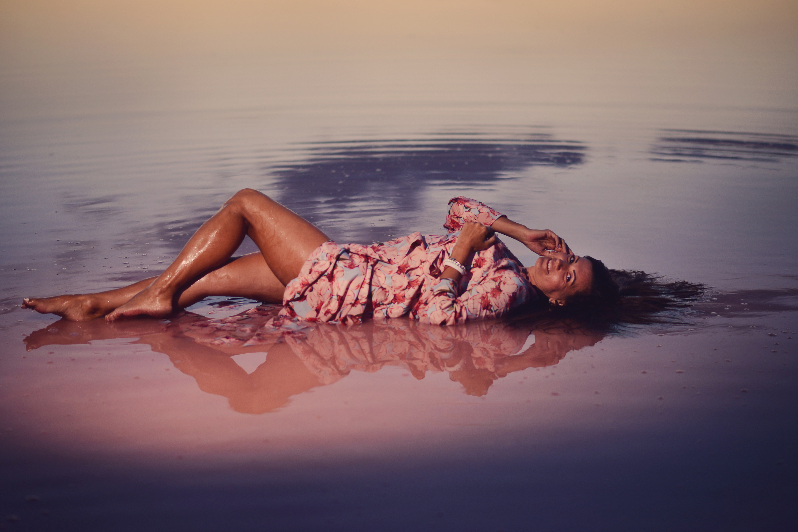 Закат на розовом озере Геническ. Фотограф Натали Кошевая _ Днепр, Подгородное