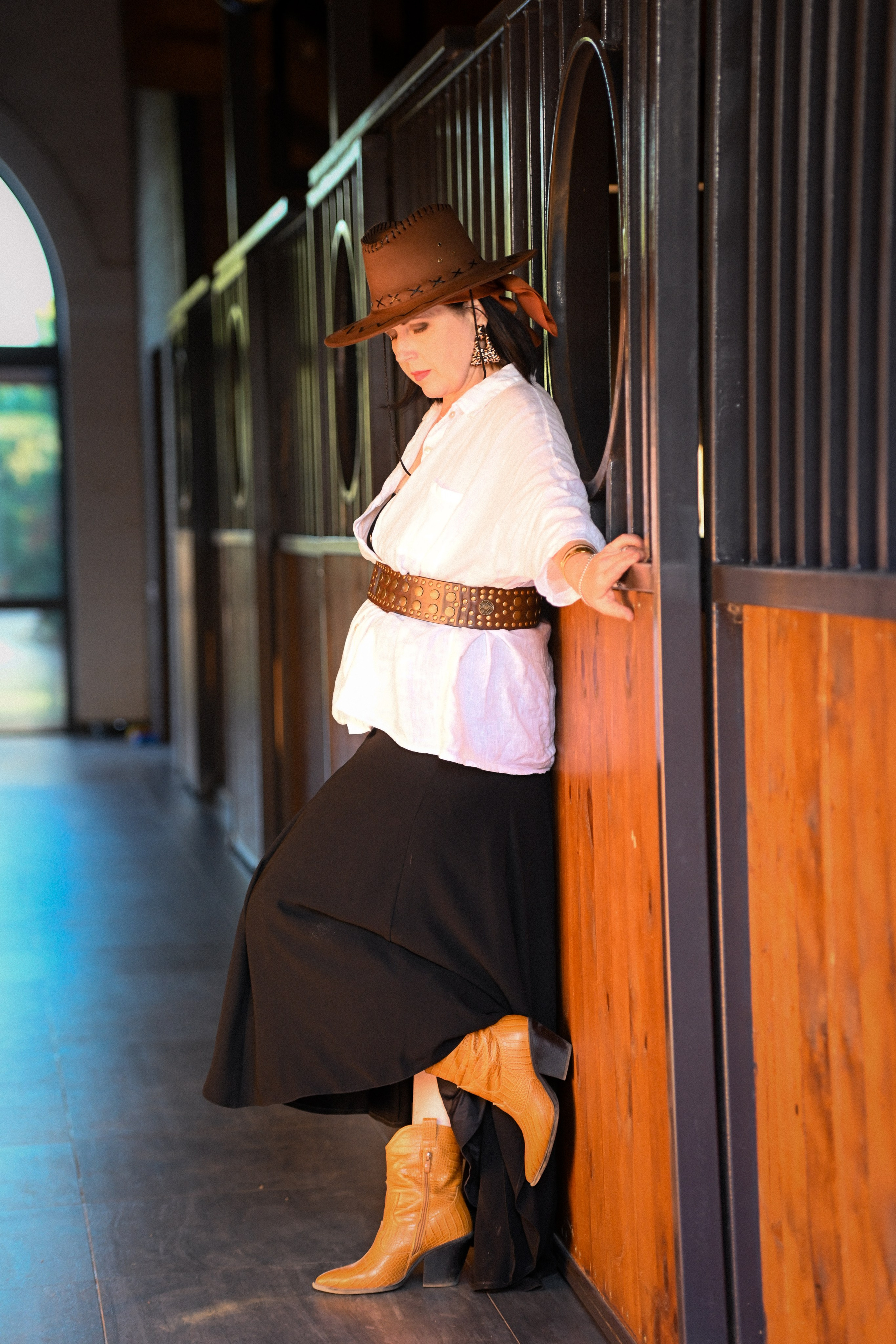 В Конюшне. Фотограф Натали Кошевая _ Днепр, Подгородное