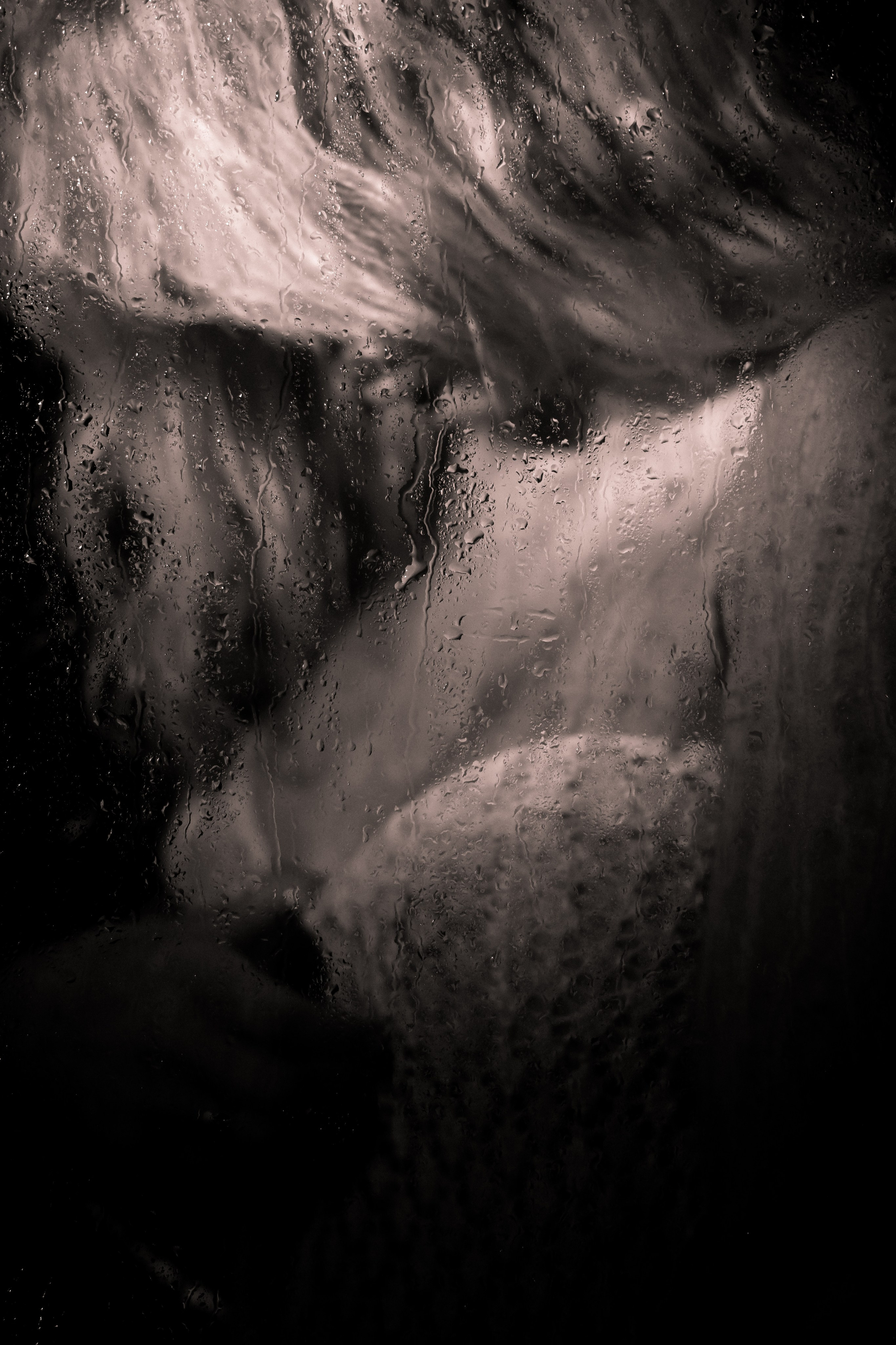 За стеклом. Фотограф Натали Кошевая _ Днепр, Подгородное