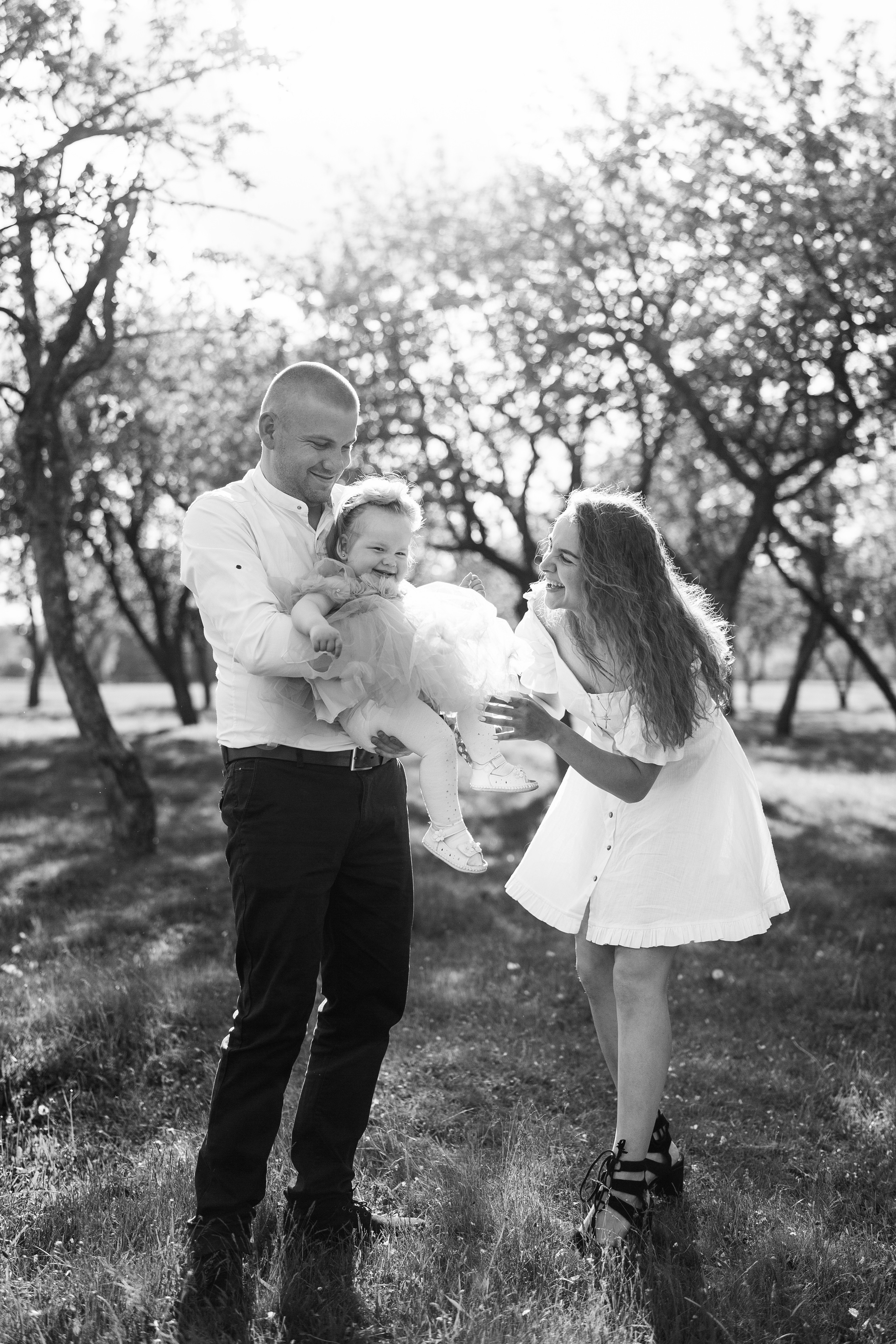 У бузку. Весільний та сімейний фотограф міста Суми Артур Моргун