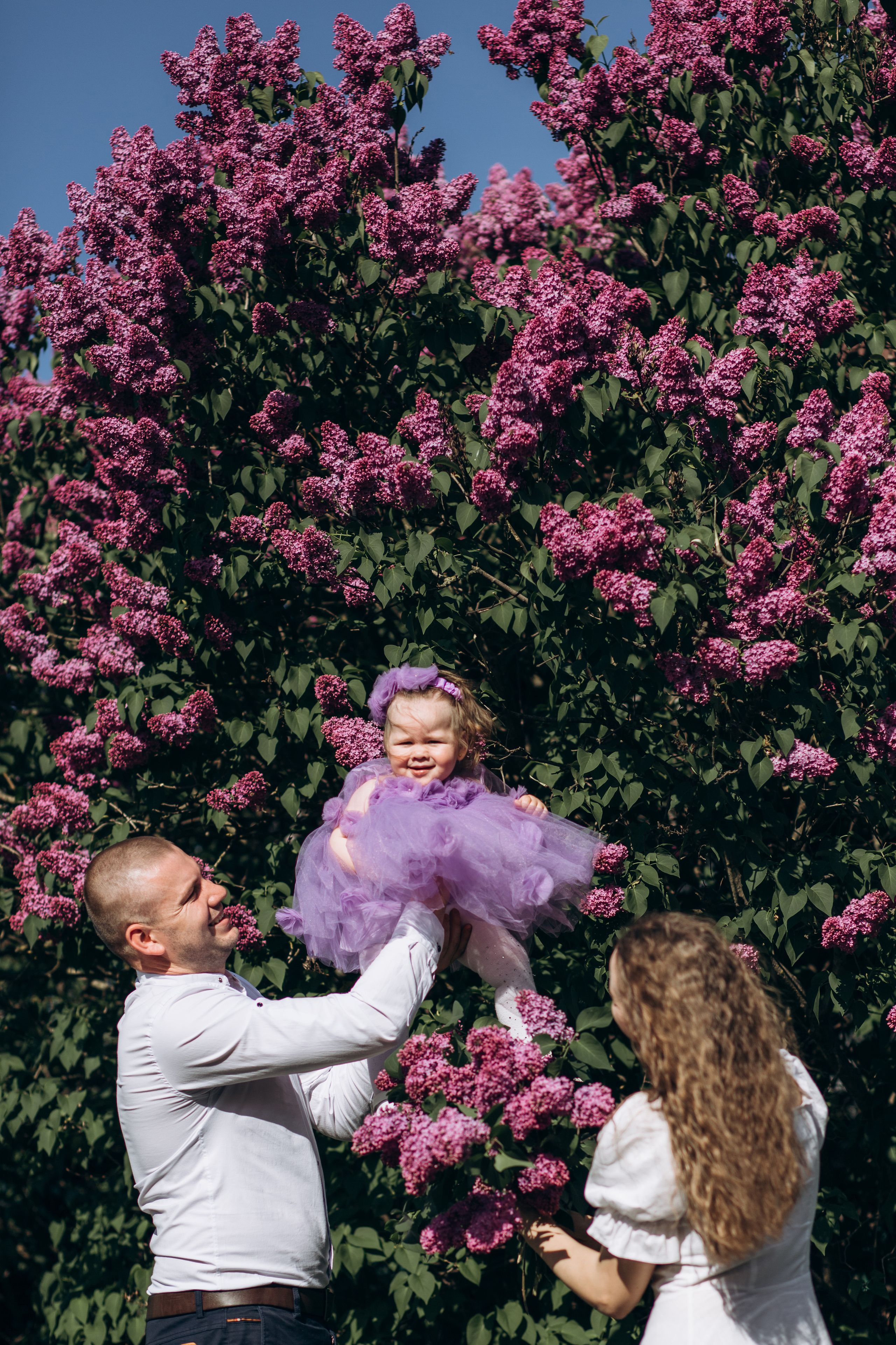 У бузку. Весільний та сімейний фотограф міста Суми Артур Моргун