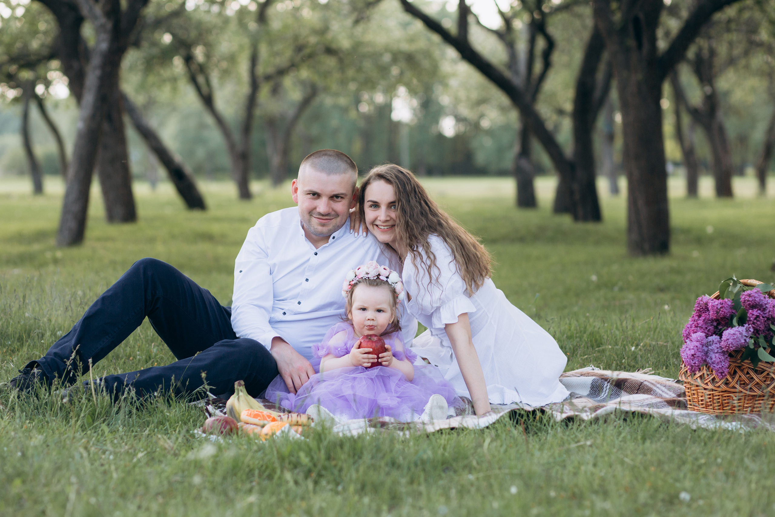 У бузку. Весільний та сімейний фотограф міста Суми Артур Моргун