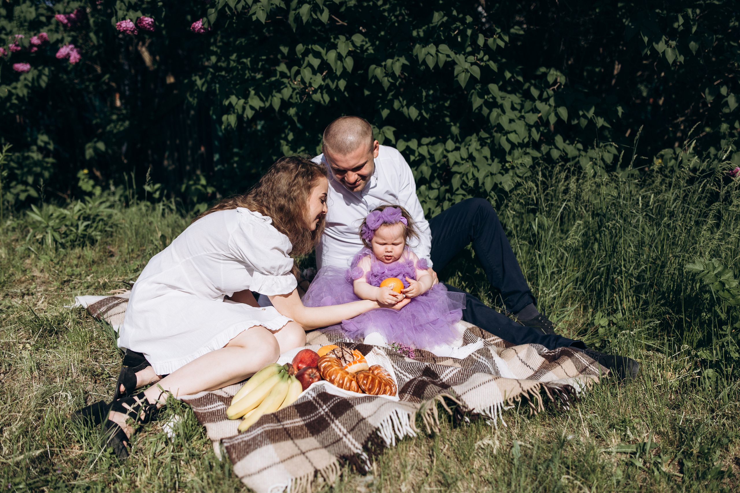 У бузку. Весільний та сімейний фотограф міста Суми Артур Моргун