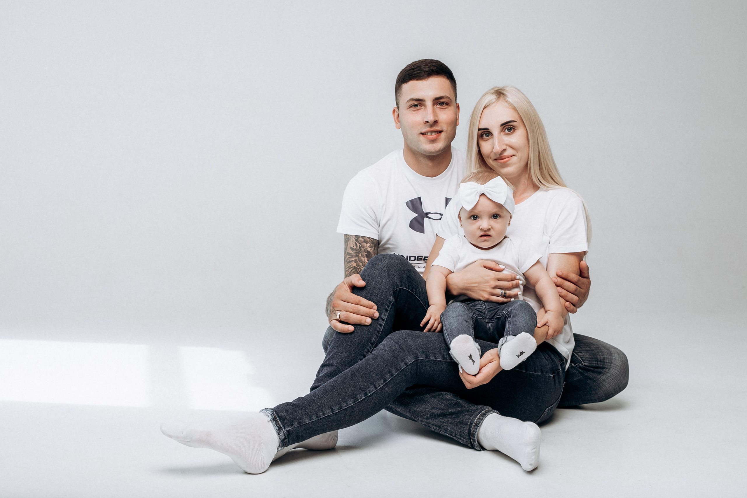 Студійна сімейна зйомка. Весільний та сімейний фотограф міста Суми Артур Моргун