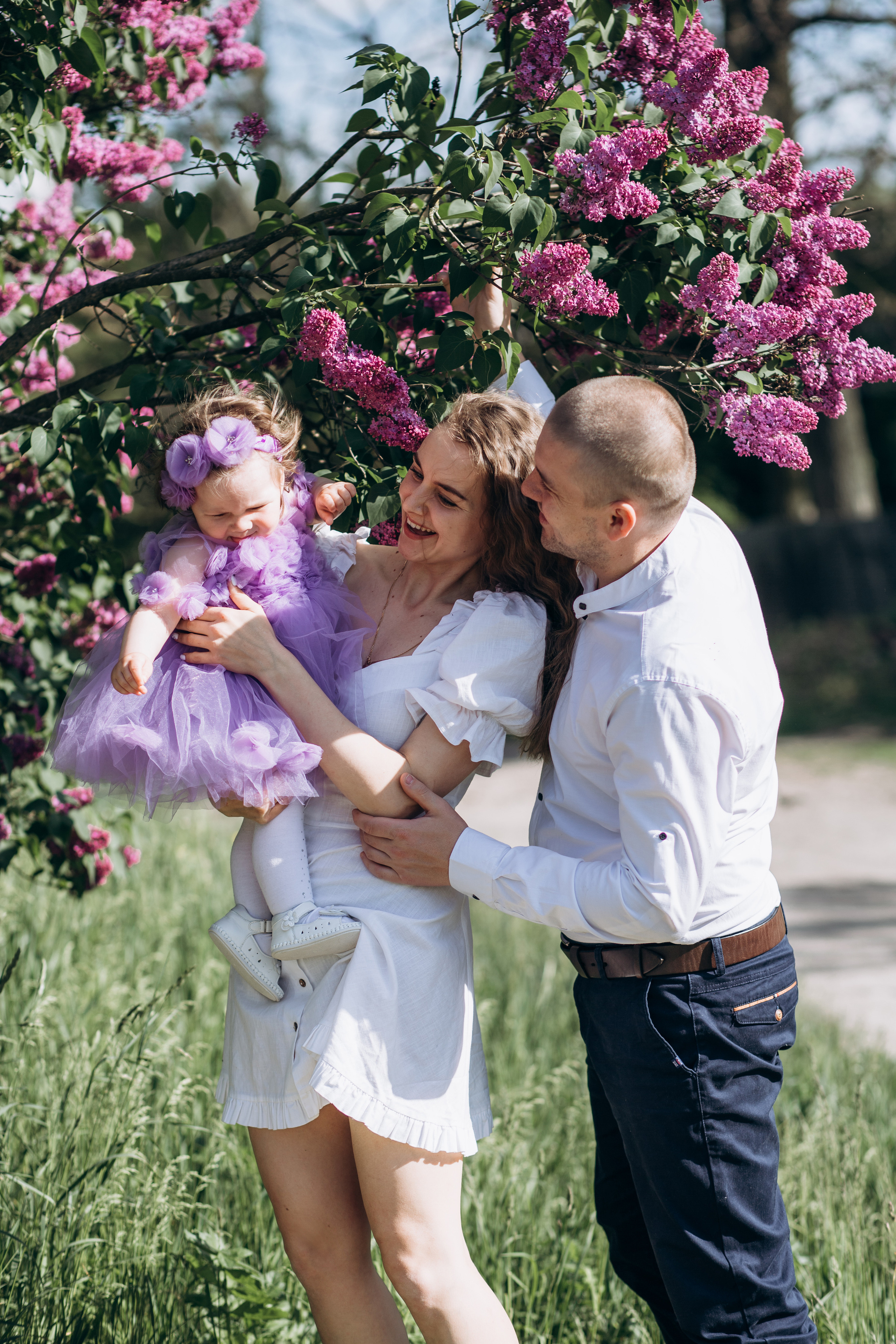 У бузку. Весільний та сімейний фотограф міста Суми Артур Моргун