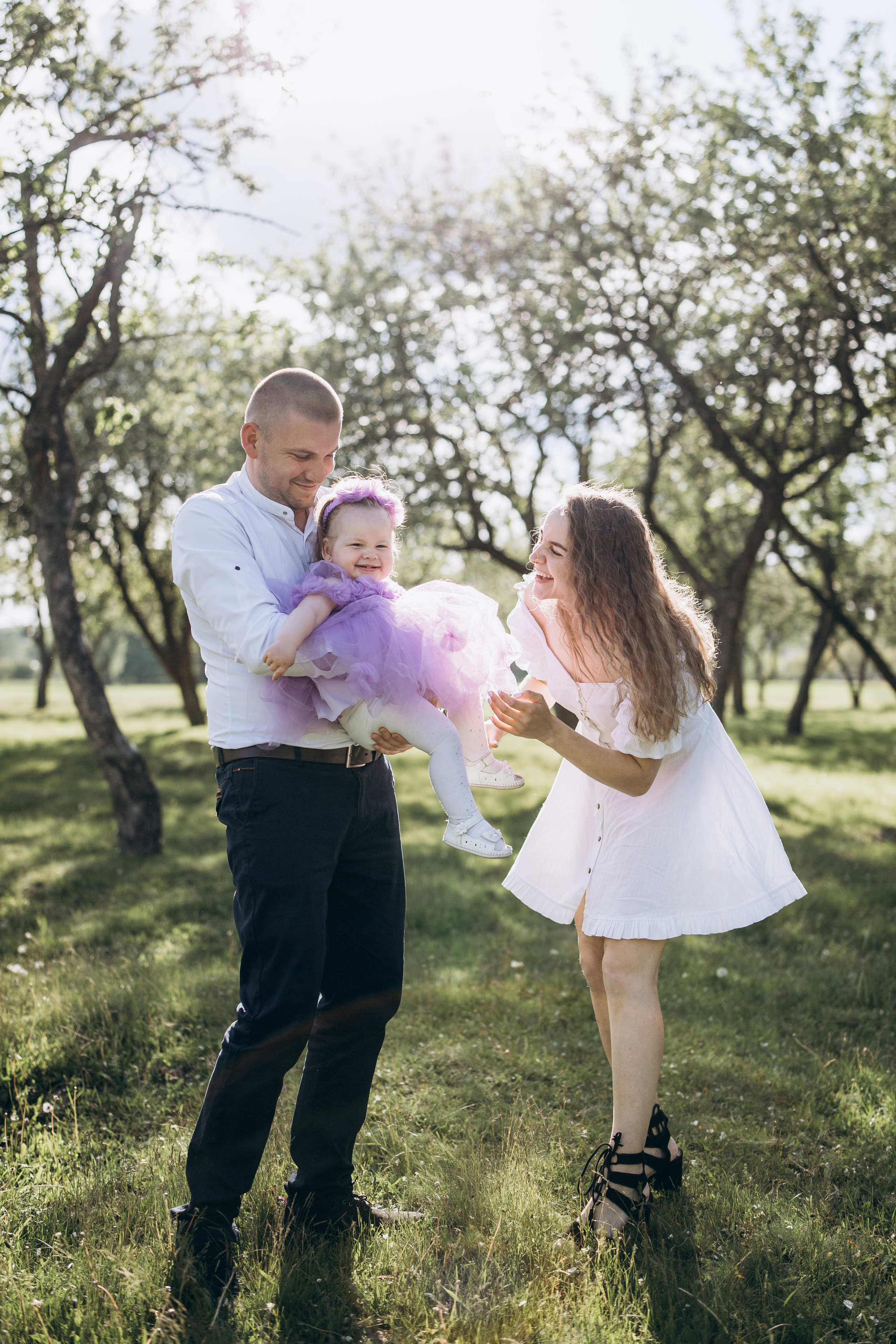 У бузку. Весільний та сімейний фотограф міста Суми Артур Моргун