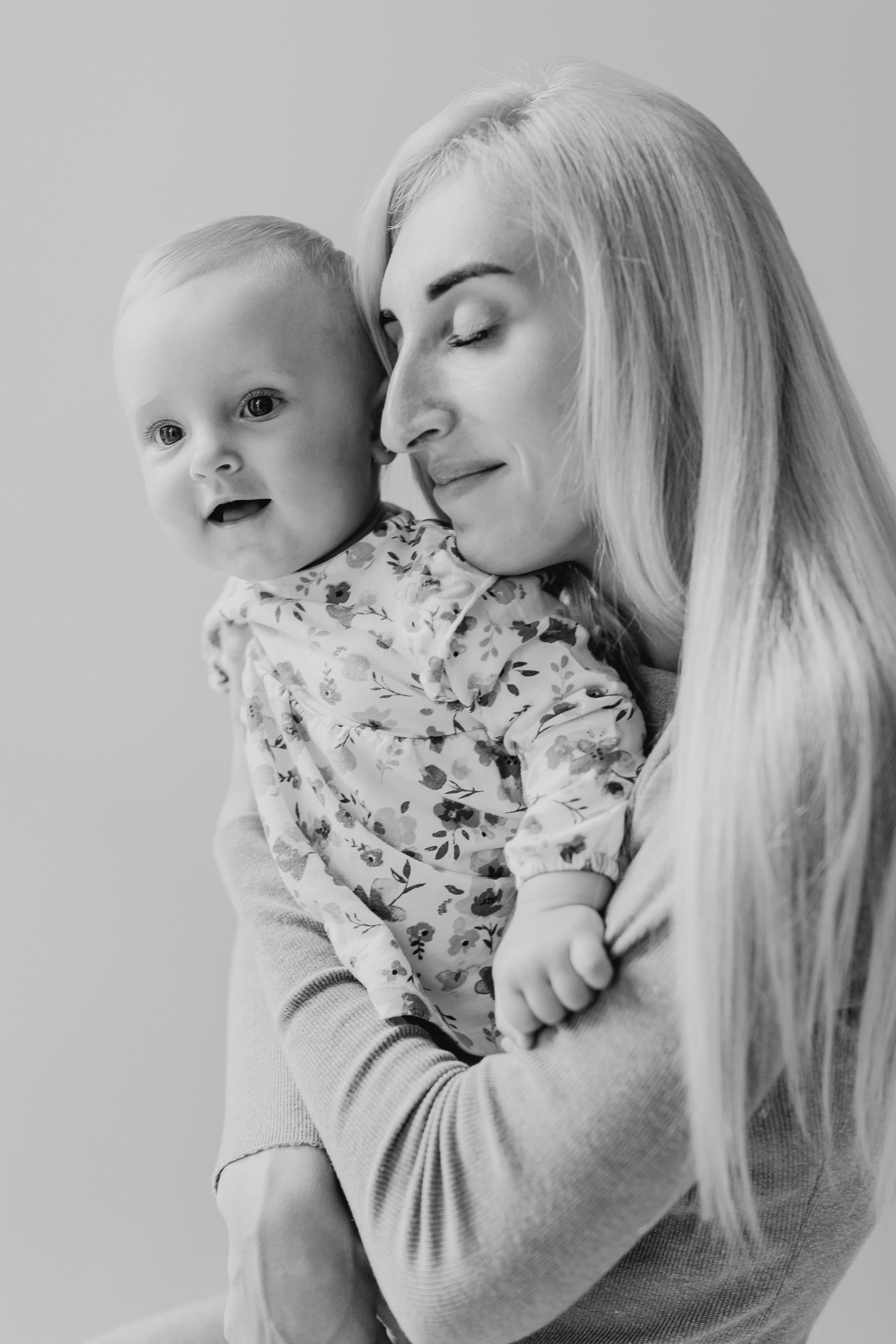 Студійна сімейна зйомка. Весільний та сімейний фотограф міста Суми Артур Моргун