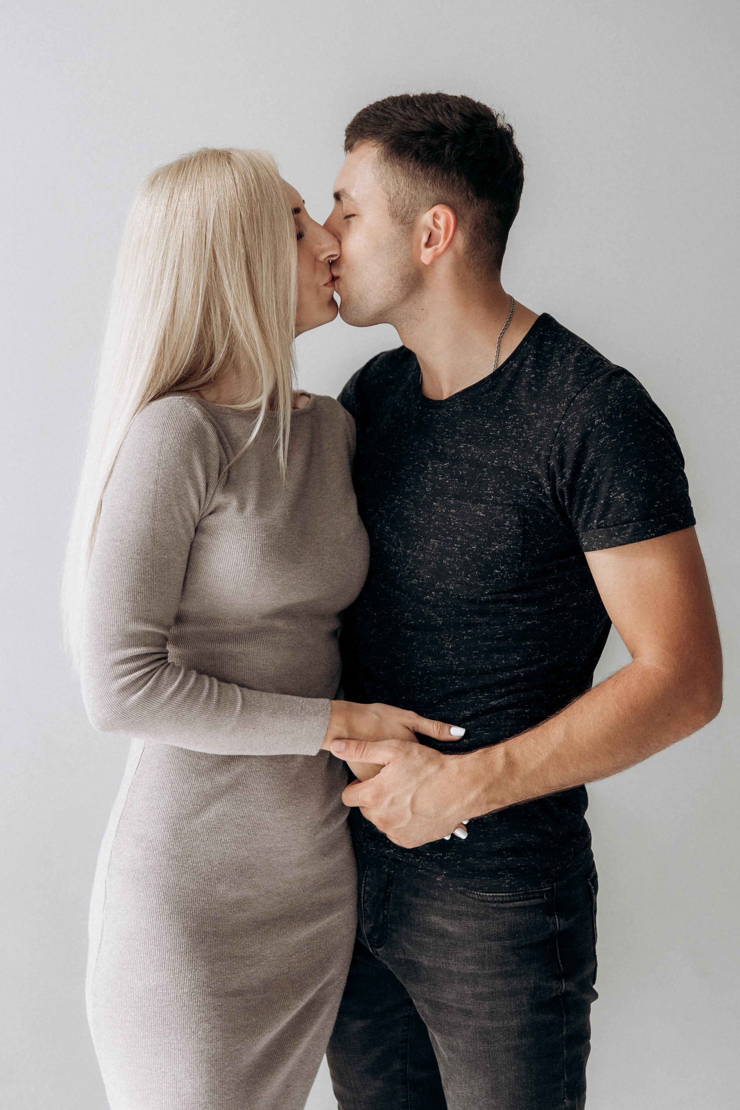 Студійна сімейна зйомка. Весільний та сімейний фотограф міста Суми Артур Моргун