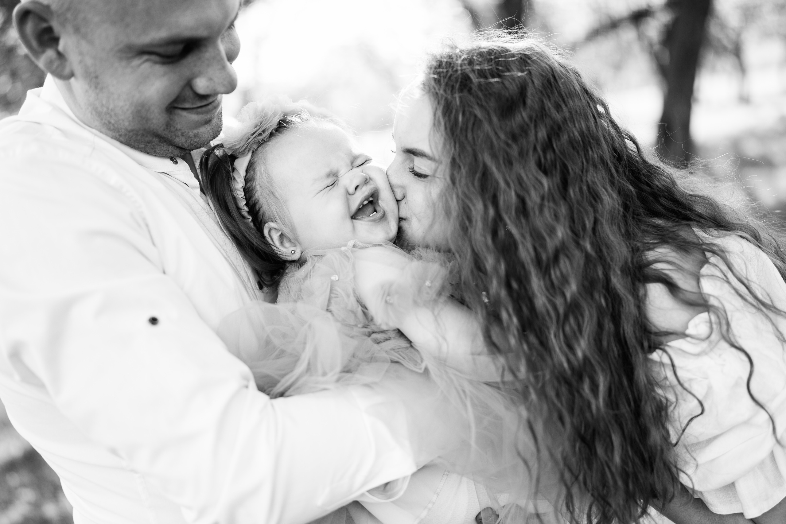 У бузку. Весільний та сімейний фотограф міста Суми Артур Моргун