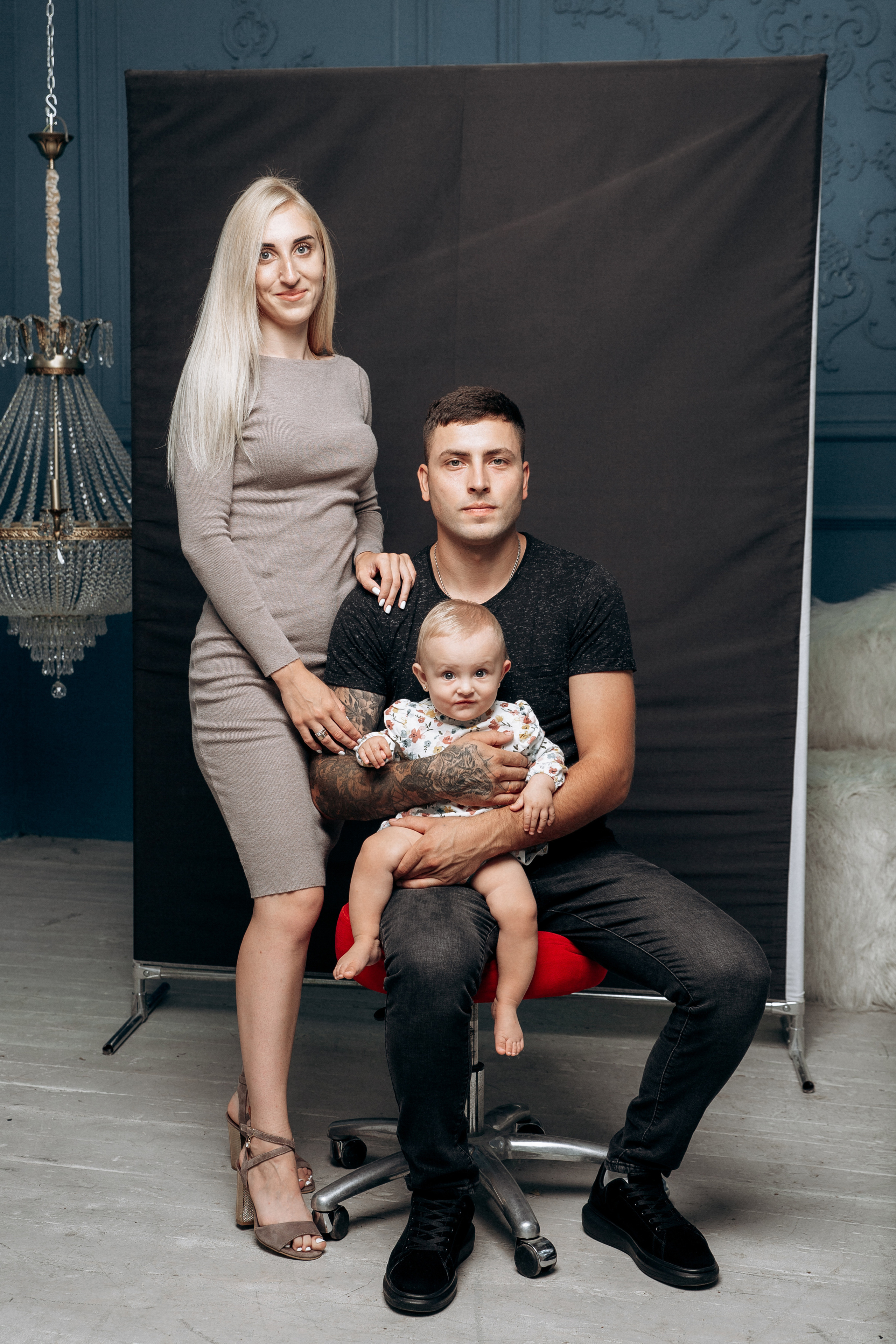 Студійна сімейна зйомка. Весільний та сімейний фотограф міста Суми Артур Моргун