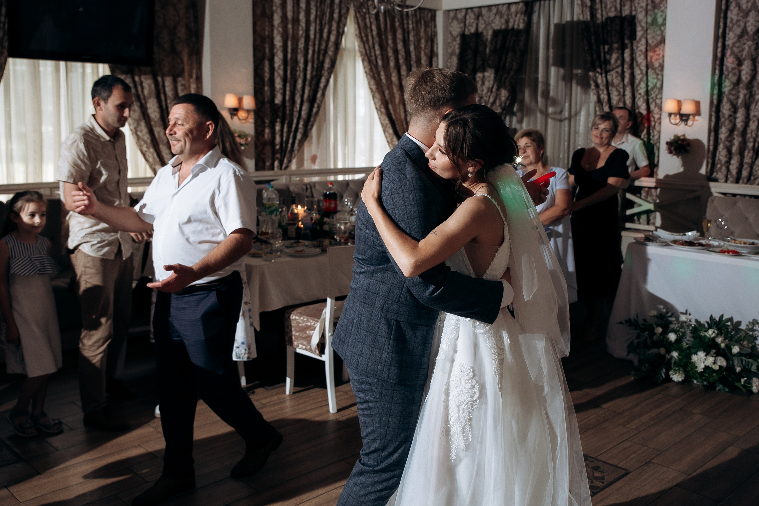 Аскольд та Алiна. Весільний та сімейний фотограф міста Суми Артур Моргун