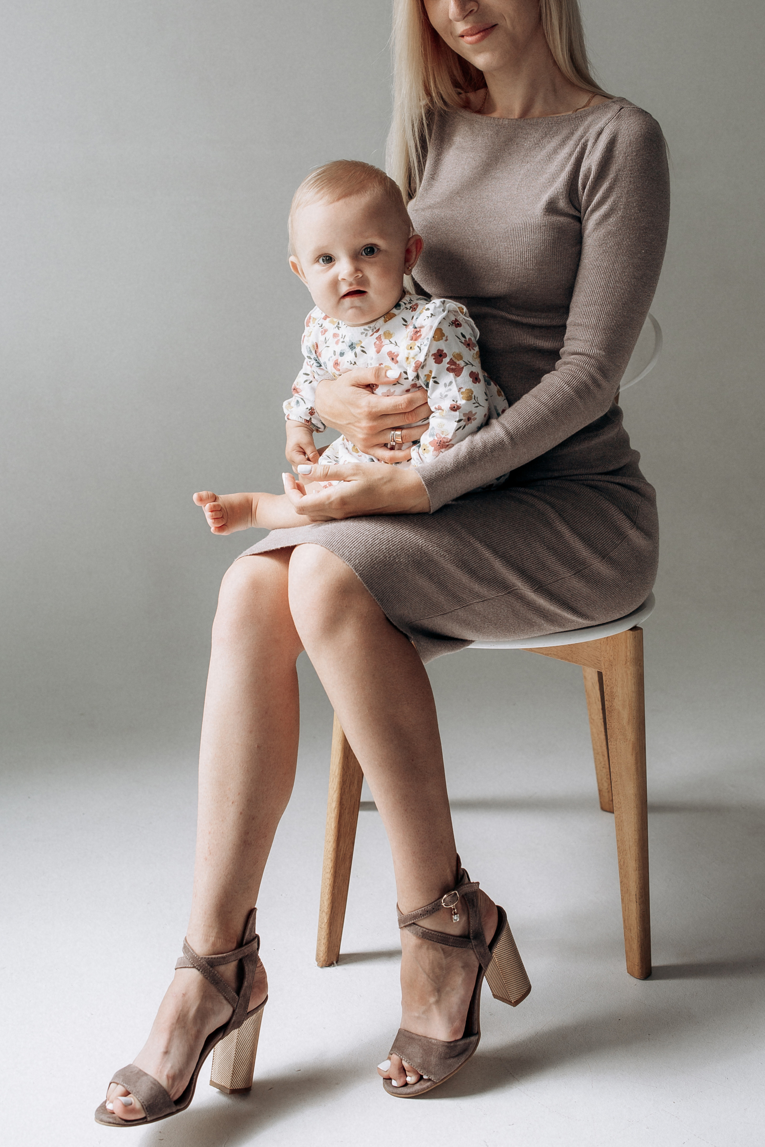 Студійна сімейна зйомка. Весільний та сімейний фотограф міста Суми Артур Моргун