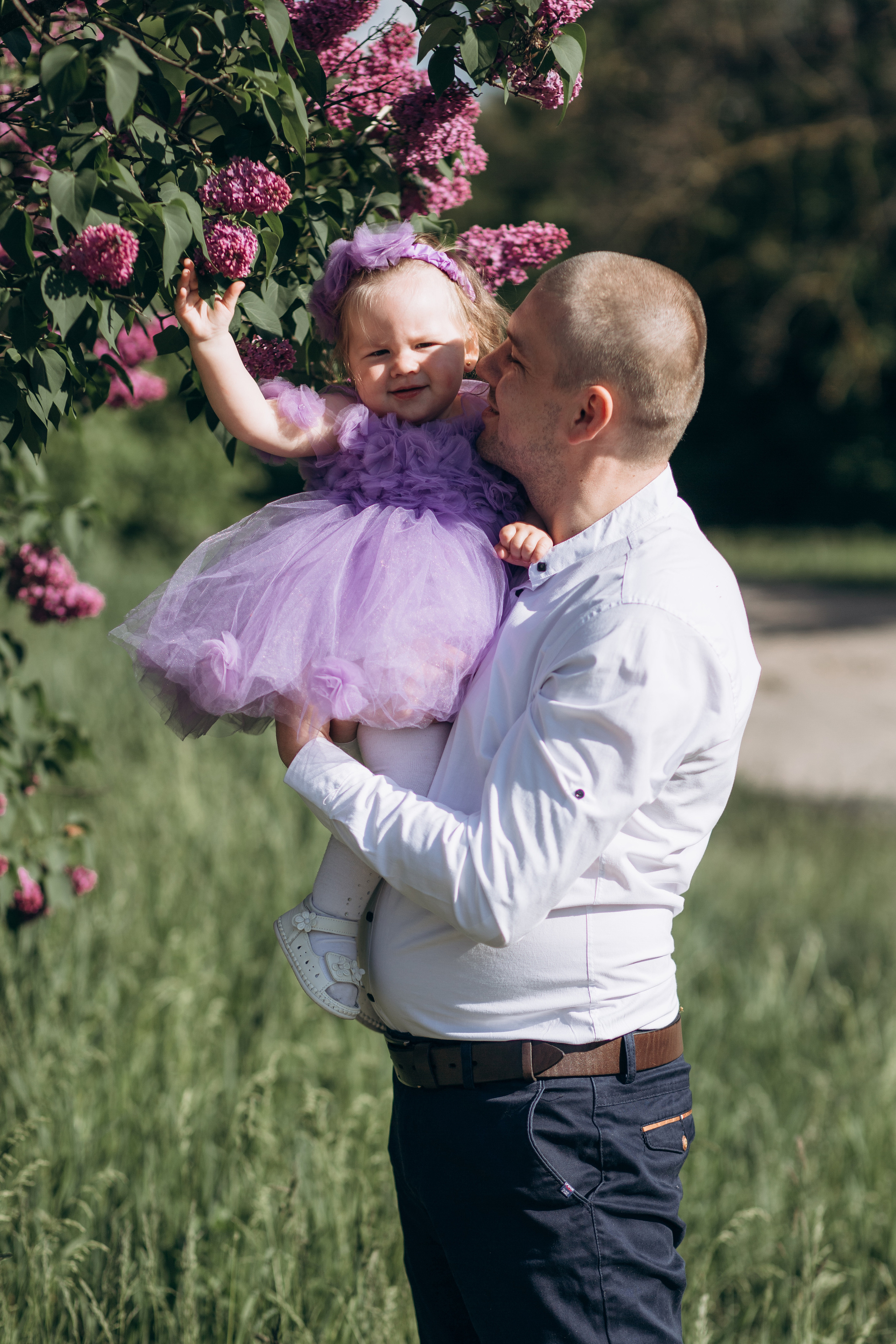 У бузку. Весільний та сімейний фотограф міста Суми Артур Моргун