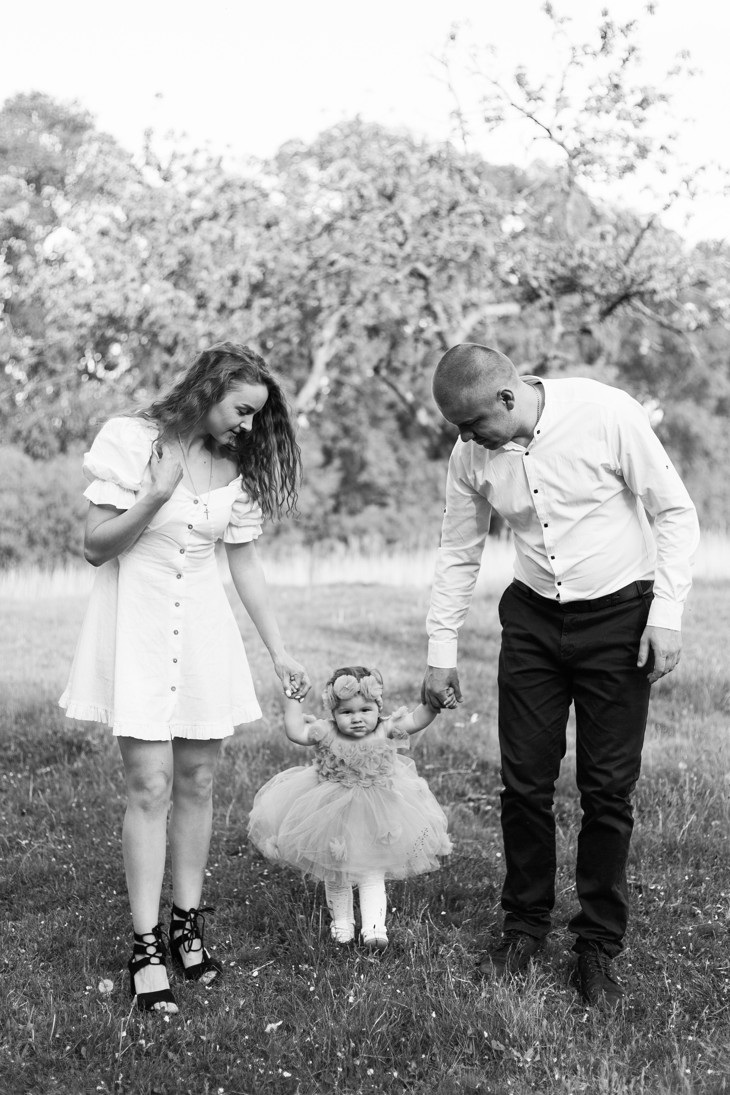 У бузку. Весільний та сімейний фотограф міста Суми Артур Моргун