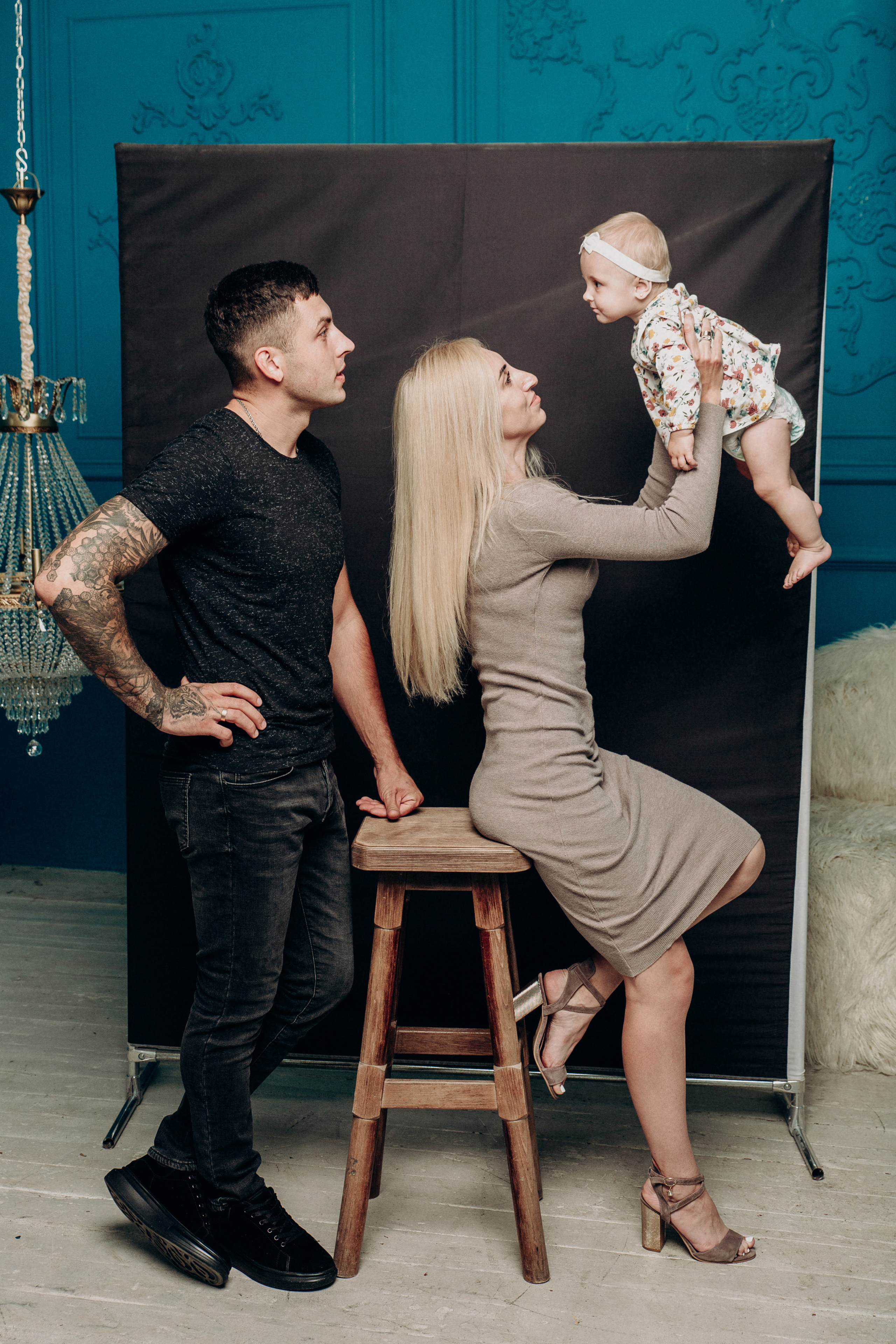 Студійна сімейна зйомка. Весільний та сімейний фотограф міста Суми Артур Моргун