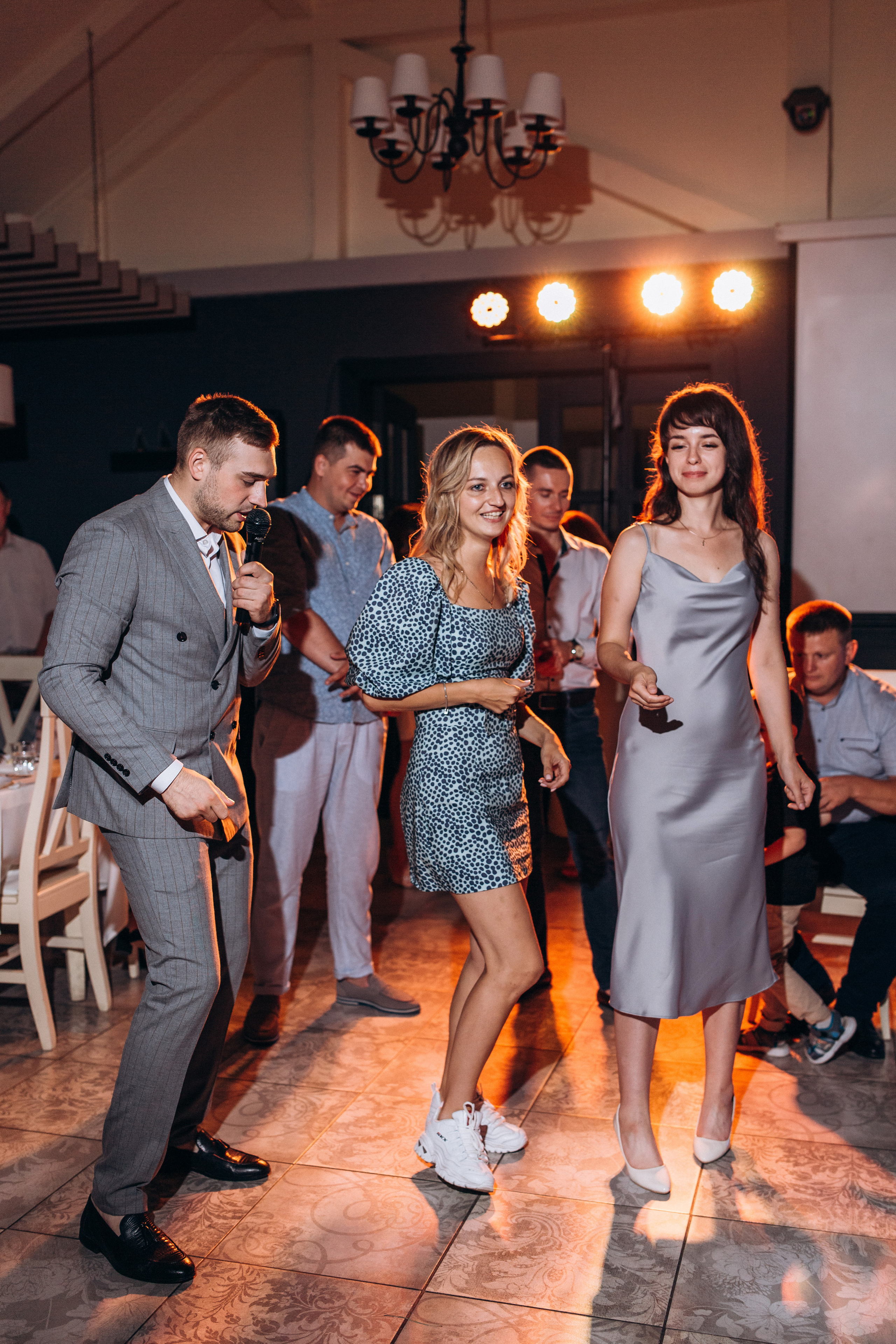 Олег та Олена. Весільний та сімейний фотограф міста Суми Артур Моргун