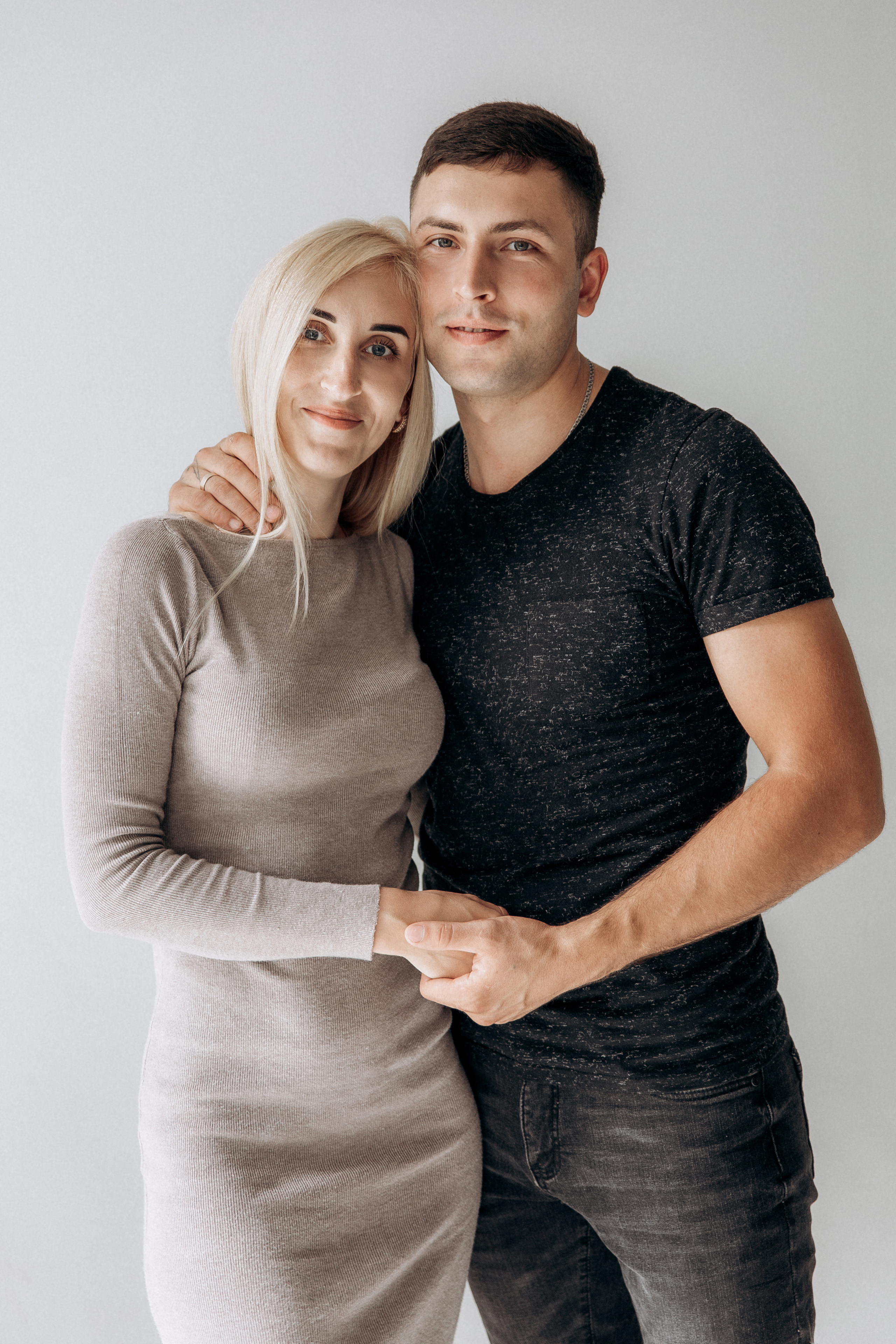 Студійна сімейна зйомка. Весільний та сімейний фотограф міста Суми Артур Моргун