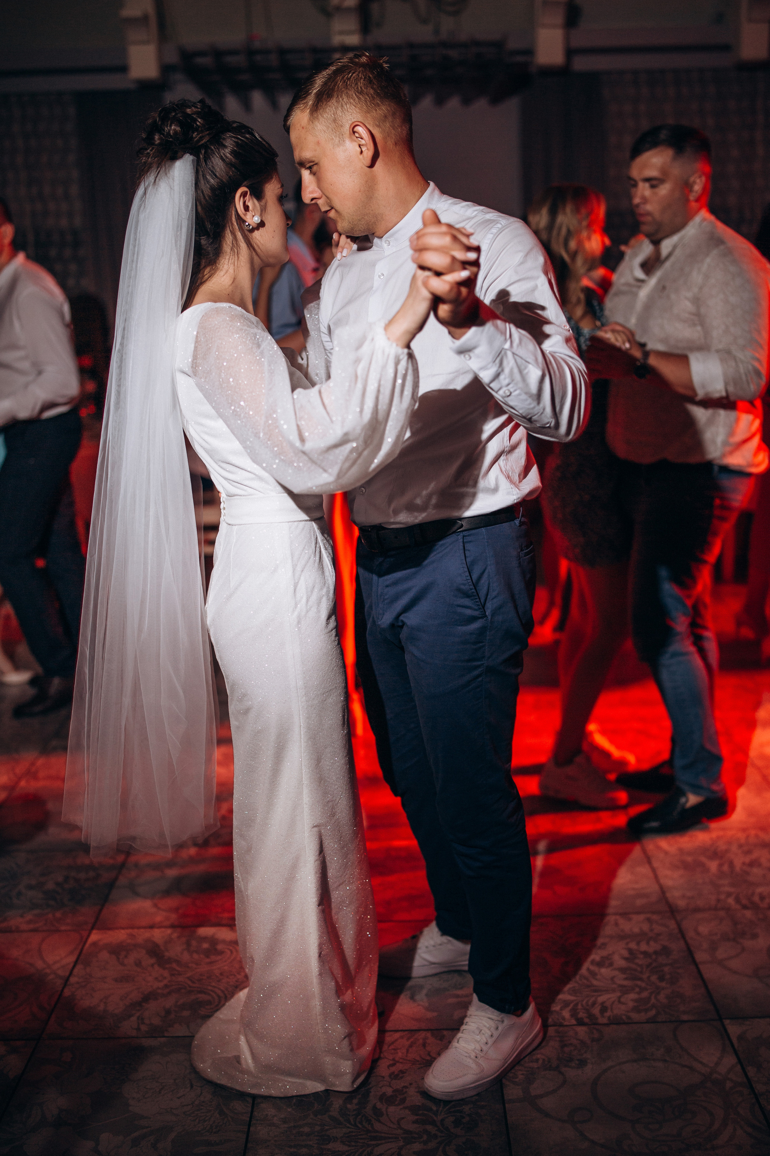 Олег та Олена. Весільний та сімейний фотограф міста Суми Артур Моргун