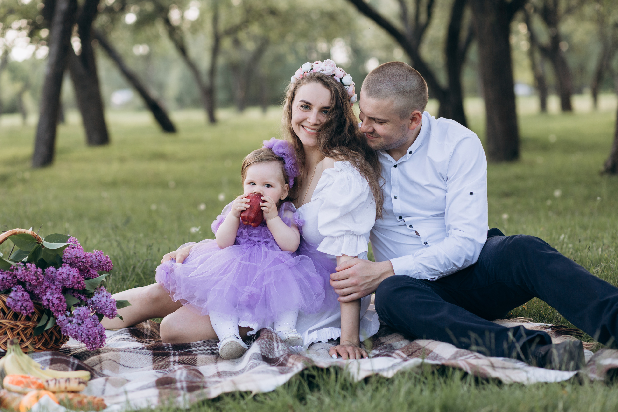 У бузку. Весільний та сімейний фотограф міста Суми Артур Моргун