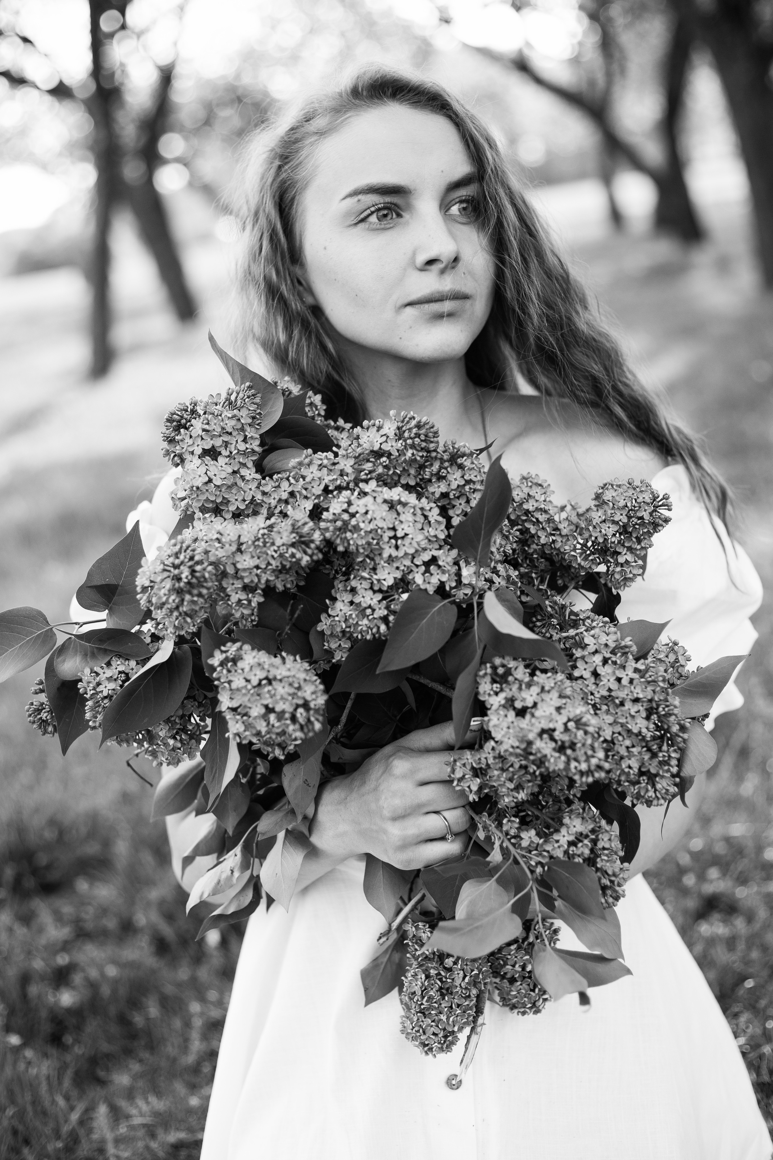 У бузку. Весільний та сімейний фотограф міста Суми Артур Моргун