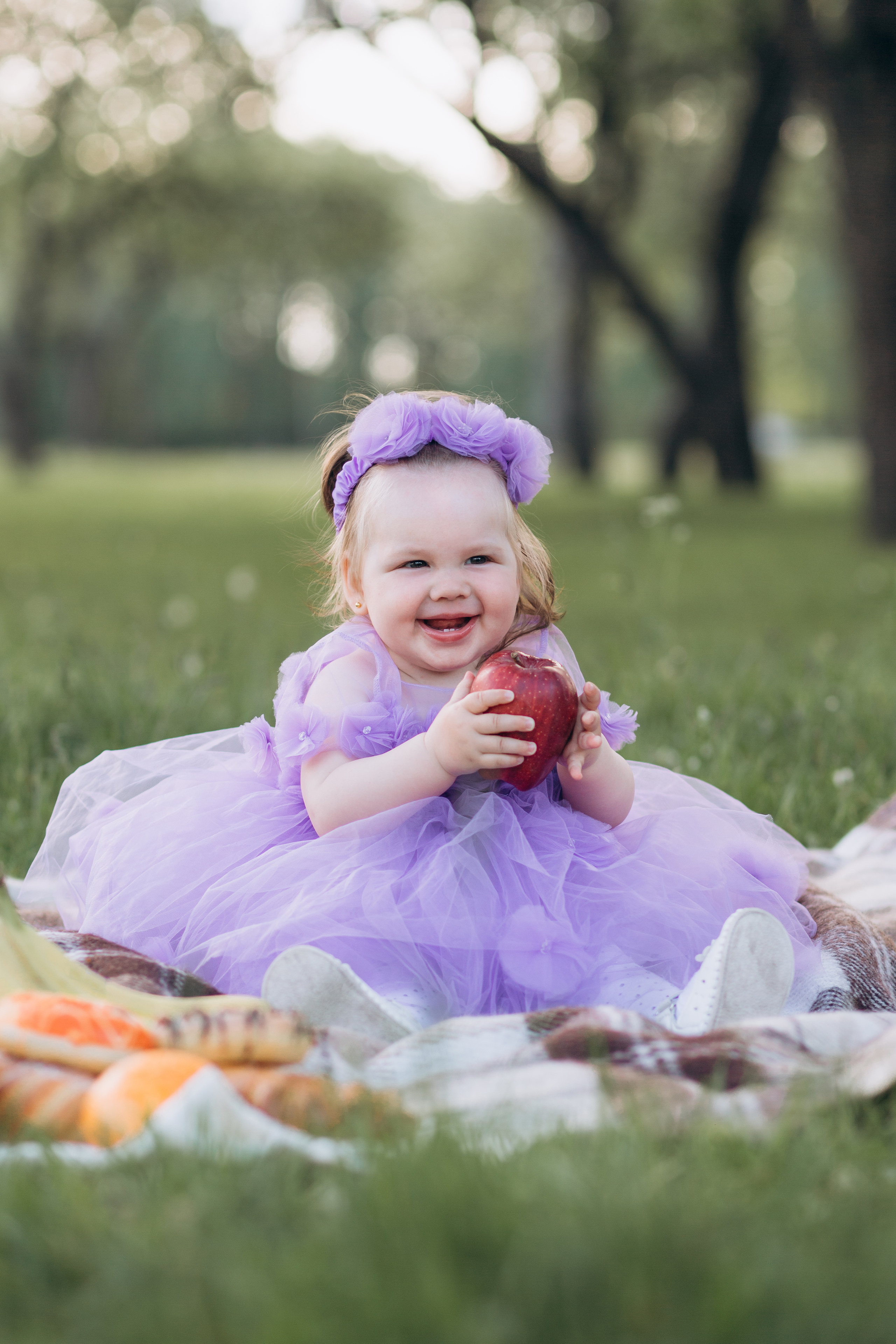У бузку. Весільний та сімейний фотограф міста Суми Артур Моргун