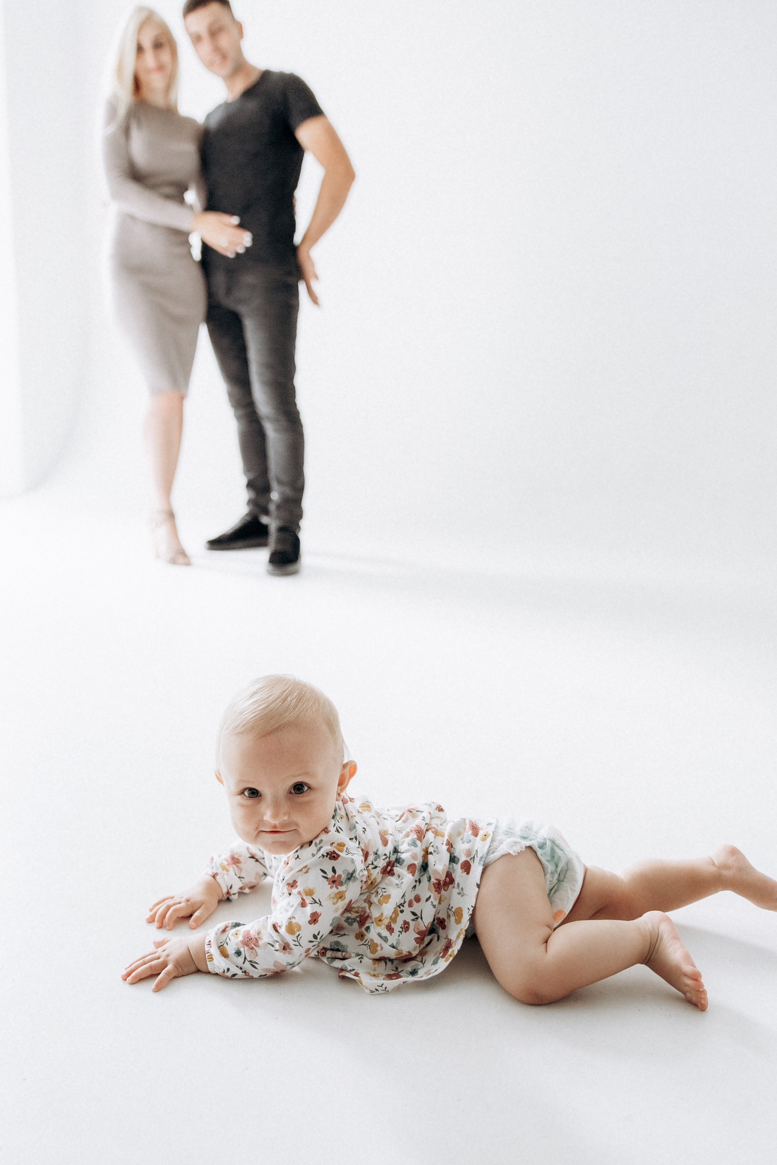 Студійна сімейна зйомка. Весільний та сімейний фотограф міста Суми Артур Моргун