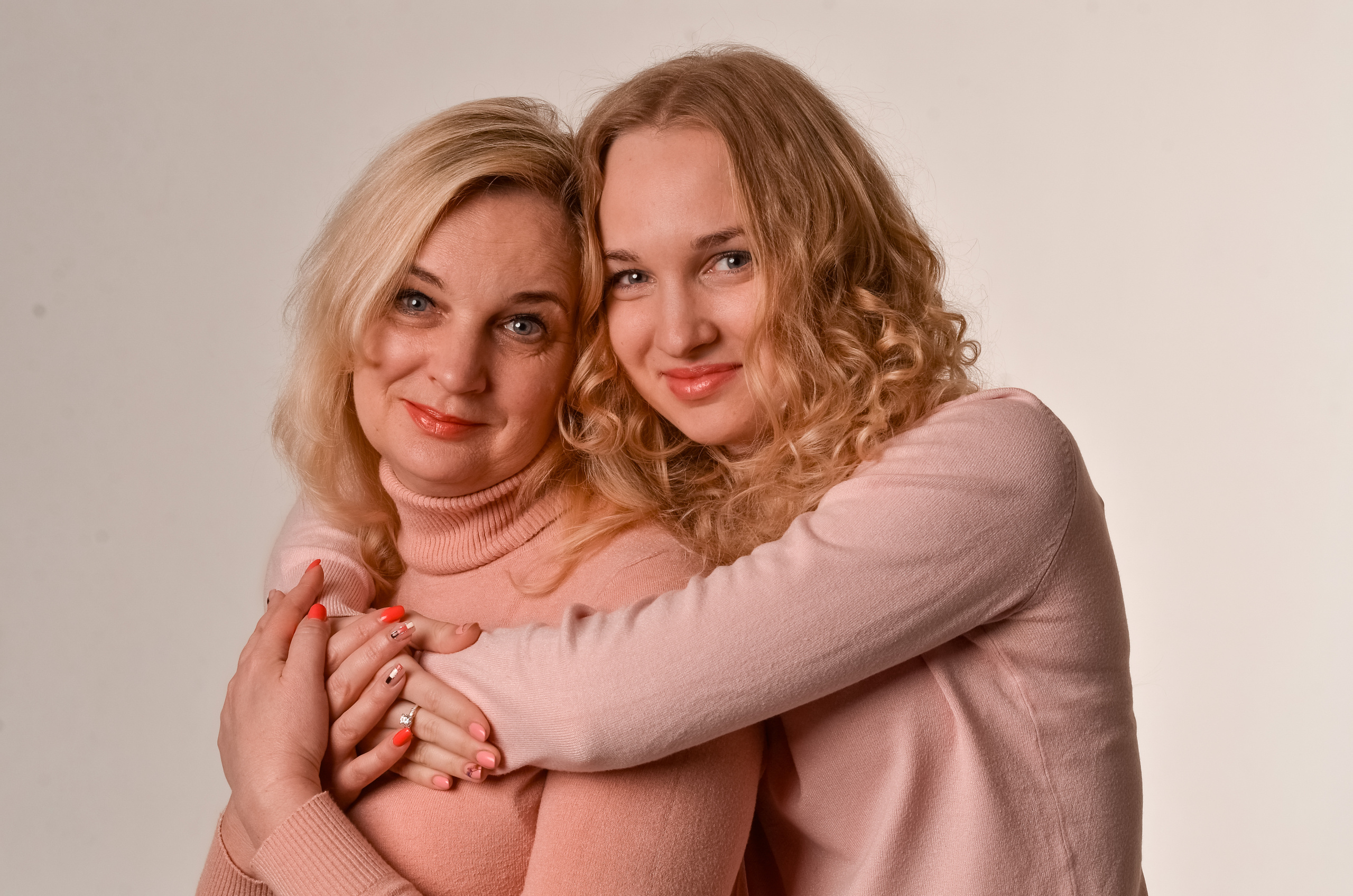 Фотосессия Таня и Оля. Семейный фотограф в Харькове Приймак Наталья