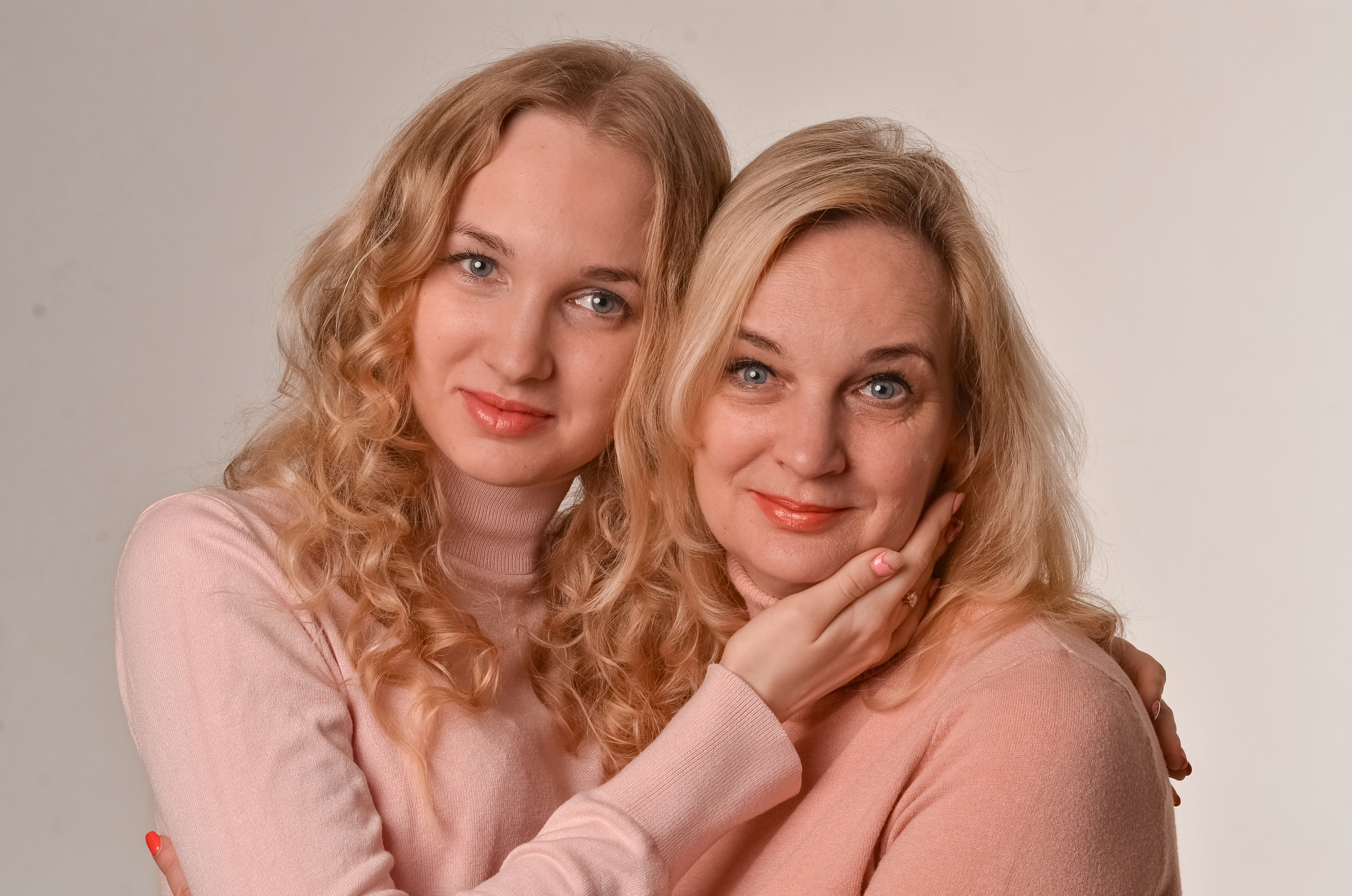 Фотосессия Таня и Оля. Семейный фотограф в Харькове Приймак Наталья