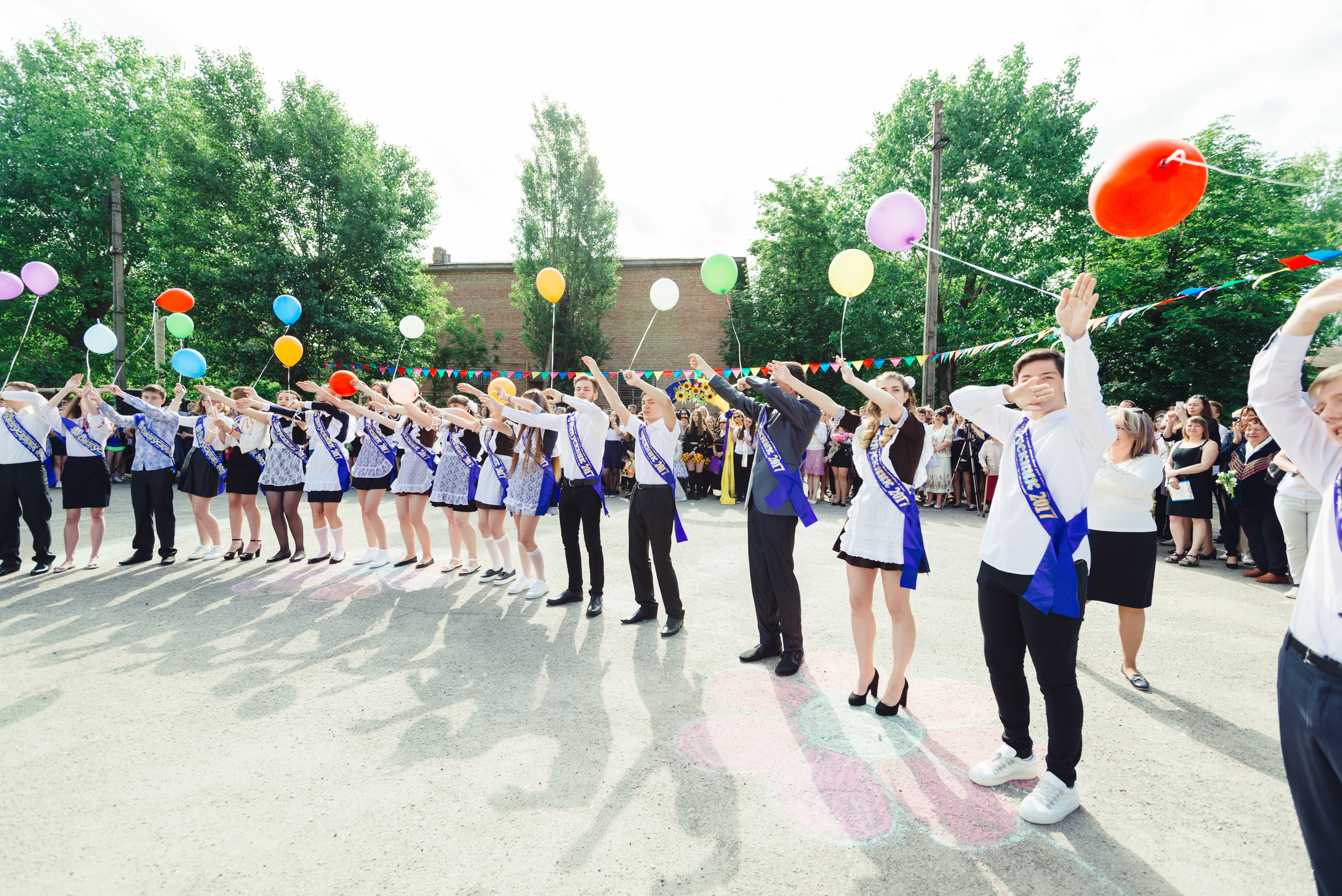 Дзвоник. Фотограф Київ Дніпро Запоріжжя Нікополь Олександрія Кривий ріг Покров
