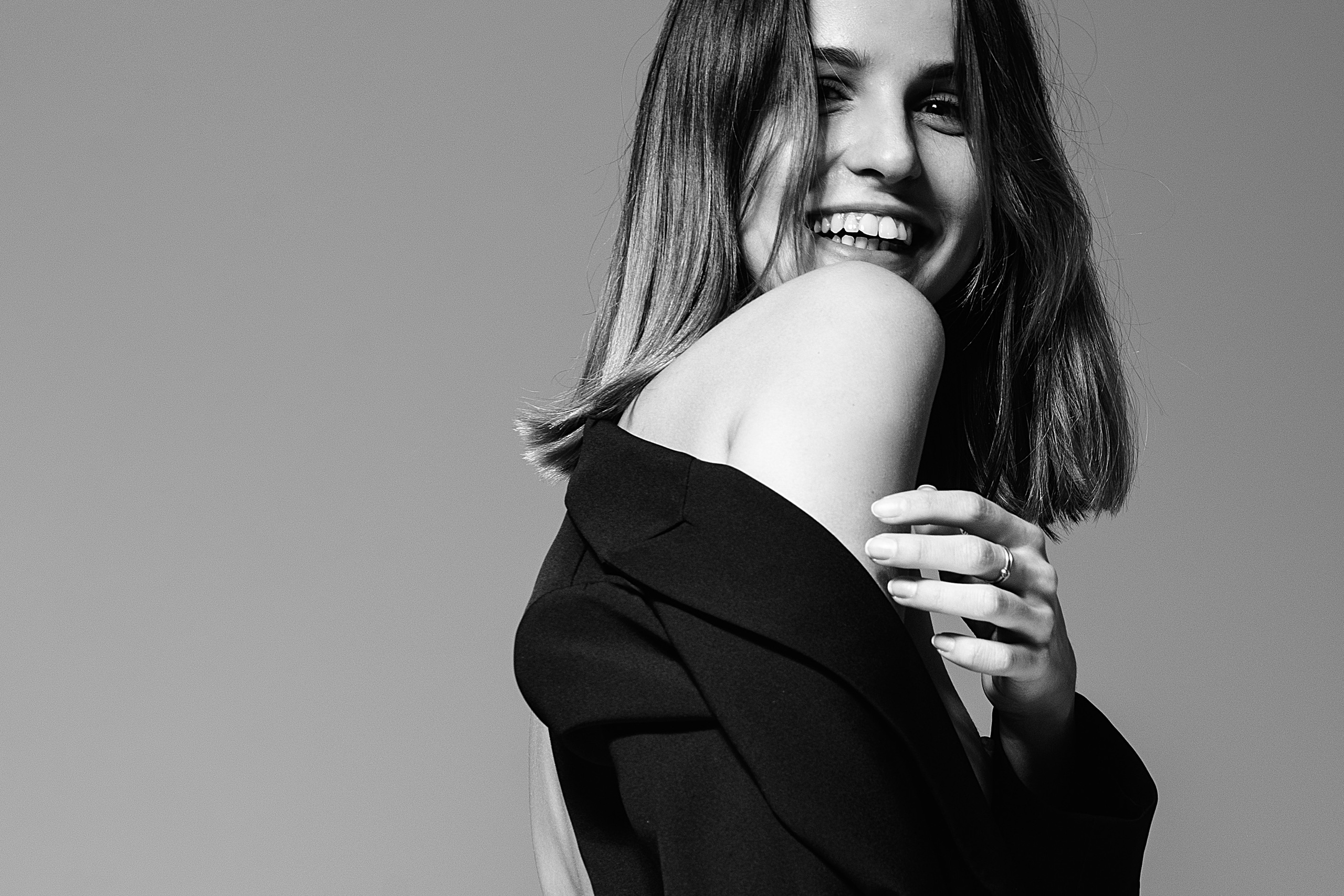 Портрети в фотостудії в Нікополі Дніпрі Запоріжжі Покрові Марганці. Фотограф Київ Дніпро Запоріжжя Нікополь Олександрія Кривий ріг Покров