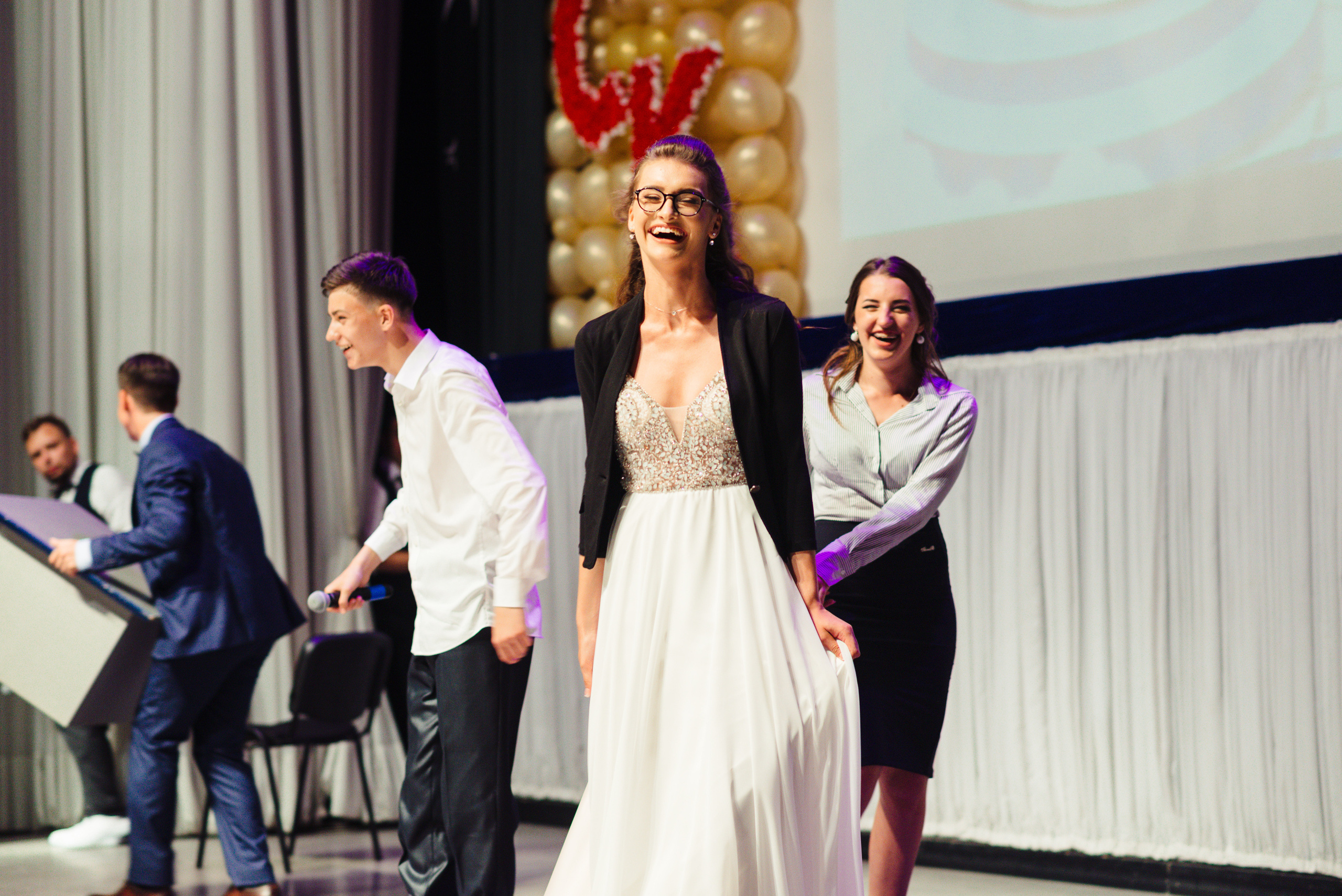 Випускний вечір. Фотограф Київ Дніпро Запоріжжя Нікополь Олександрія Кривий ріг Покров