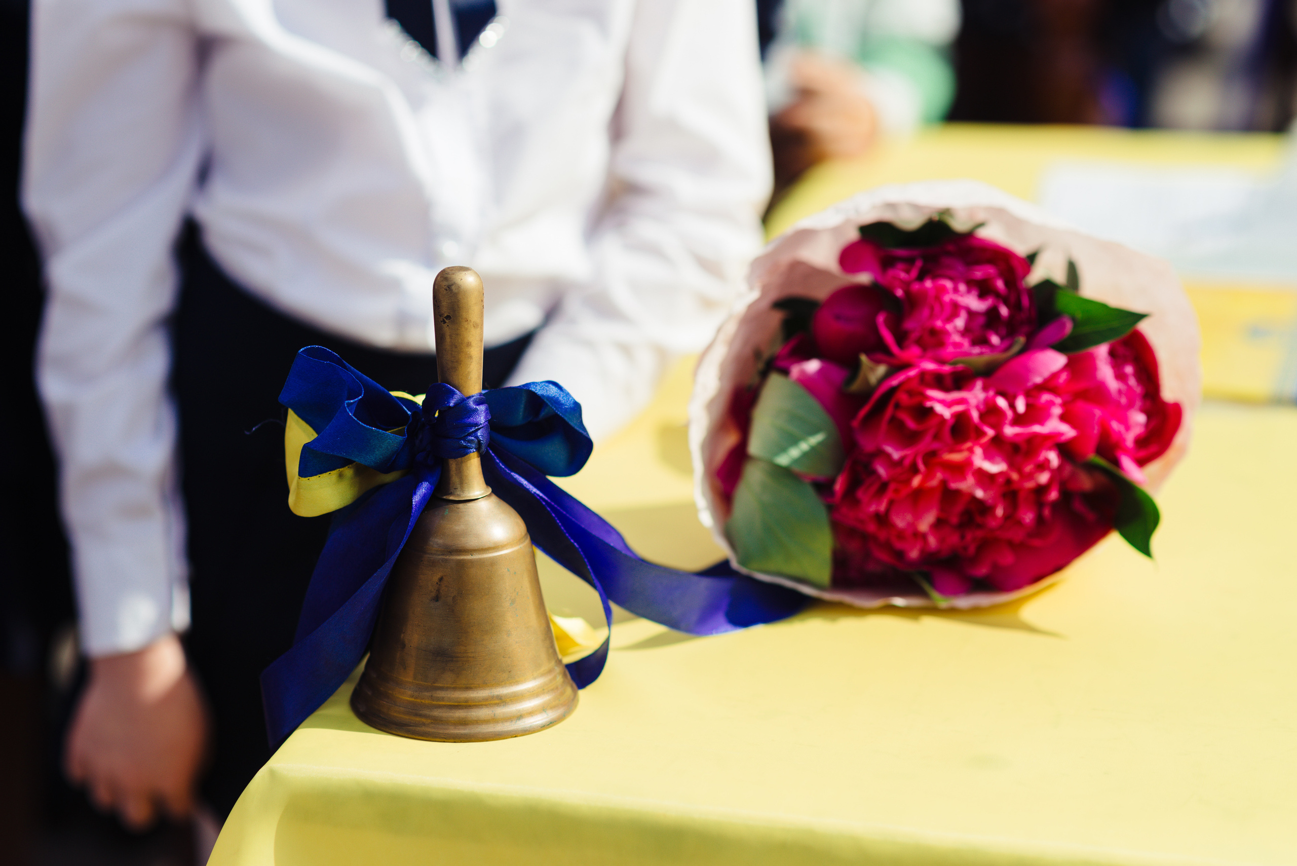 Дзвоник. Фотограф Київ Дніпро Запоріжжя Нікополь Олександрія Кривий ріг Покров