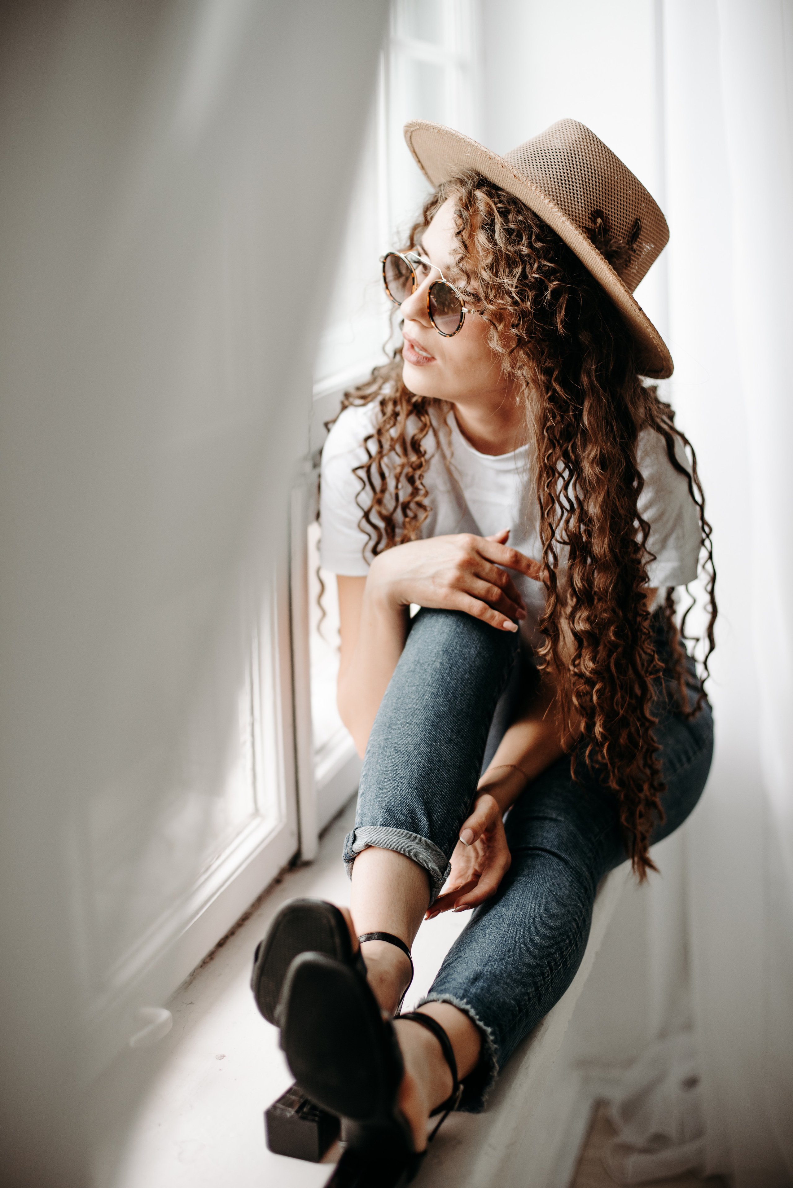 Портрети в фотостудії в Нікополі Дніпрі Запоріжжі Покрові Марганці. Фотограф Київ Дніпро Запоріжжя Нікополь Олександрія Кривий ріг Покров