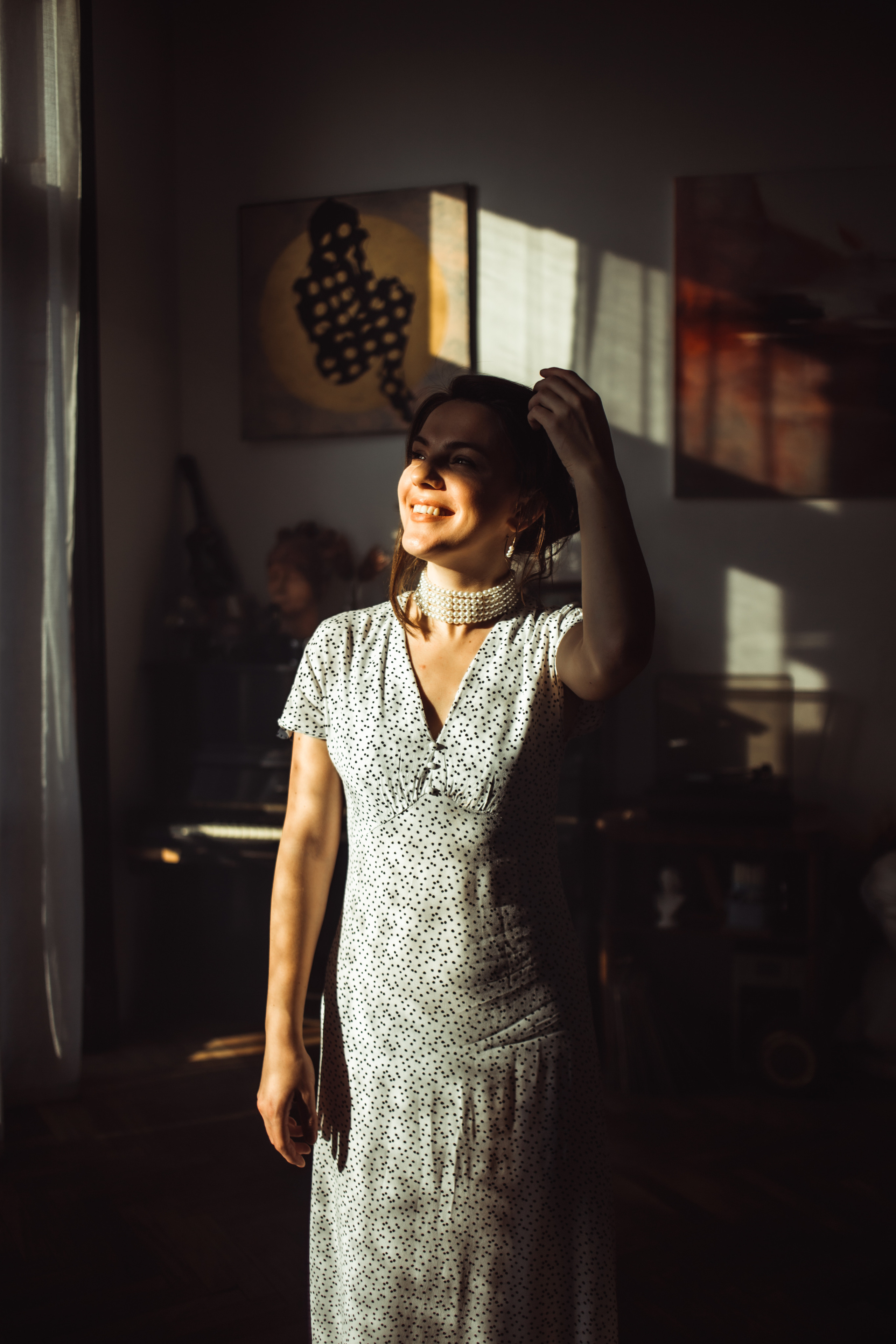 Атмосфера. Фотограф у студії, бізнес-портрети, контент для твого блогу чи бізнесу